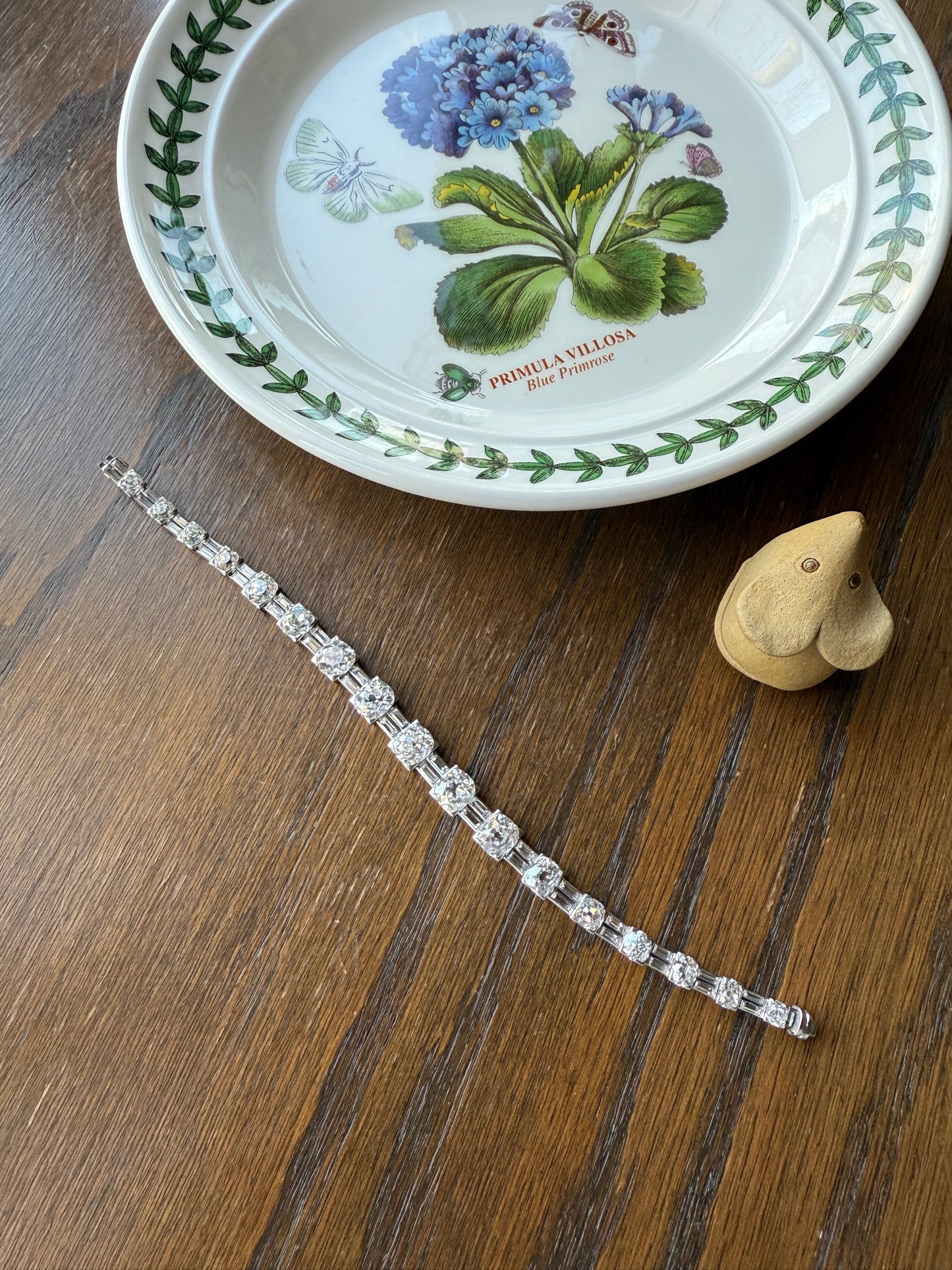 Art Deco 22 CARATS Old Mine Cut DIAMOND Baguette Spacers Tennis Line Bracelet Boxed French Antique 18k White Gold Wriststack OMC Eye Clean