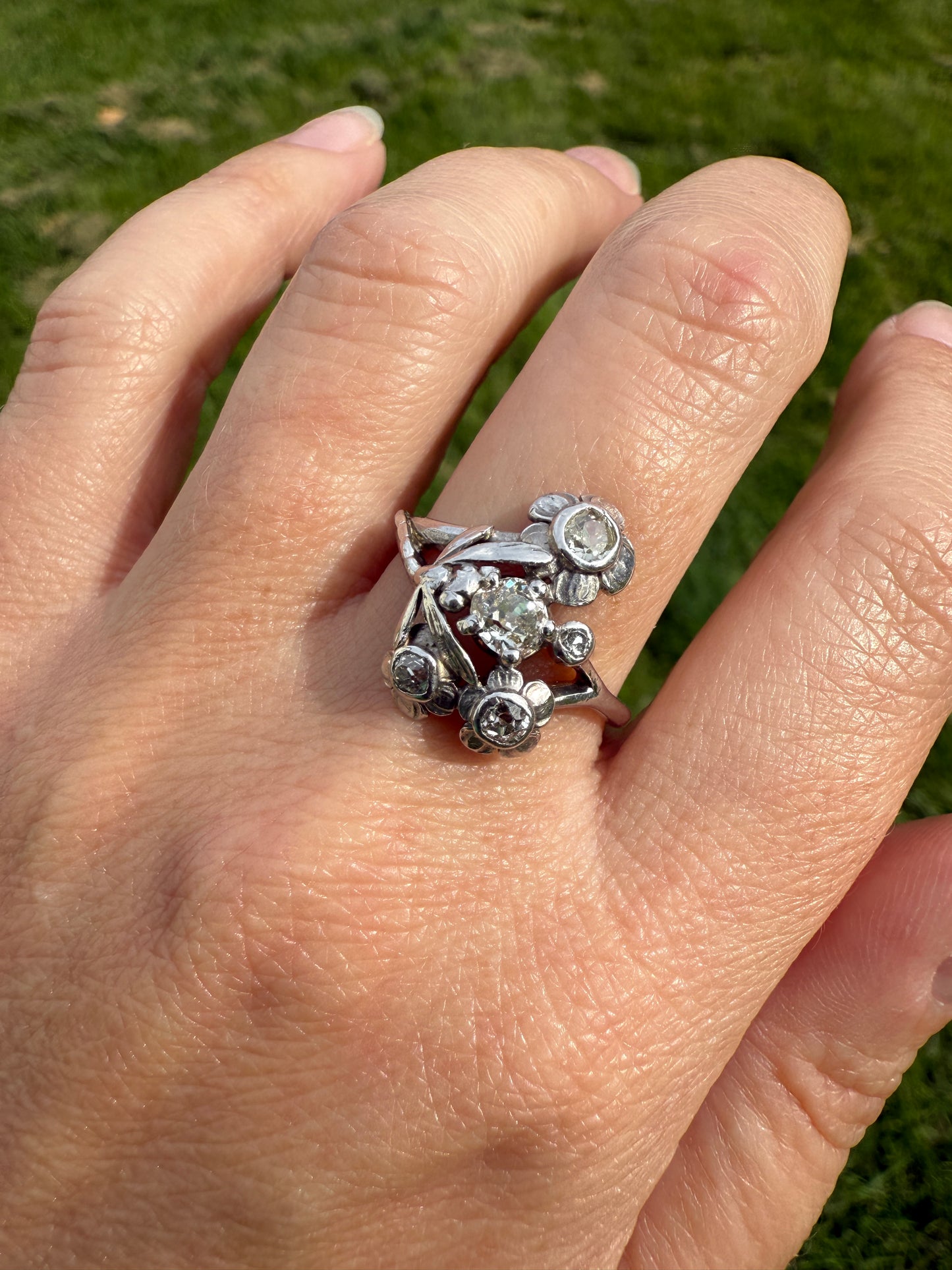DRAGONFLY Special Dated 1922 Antique Ring 0.7 Carat Old Mine Cut DIAMONDS 18k White Gold Figural Flower Bouquet French Art Deco