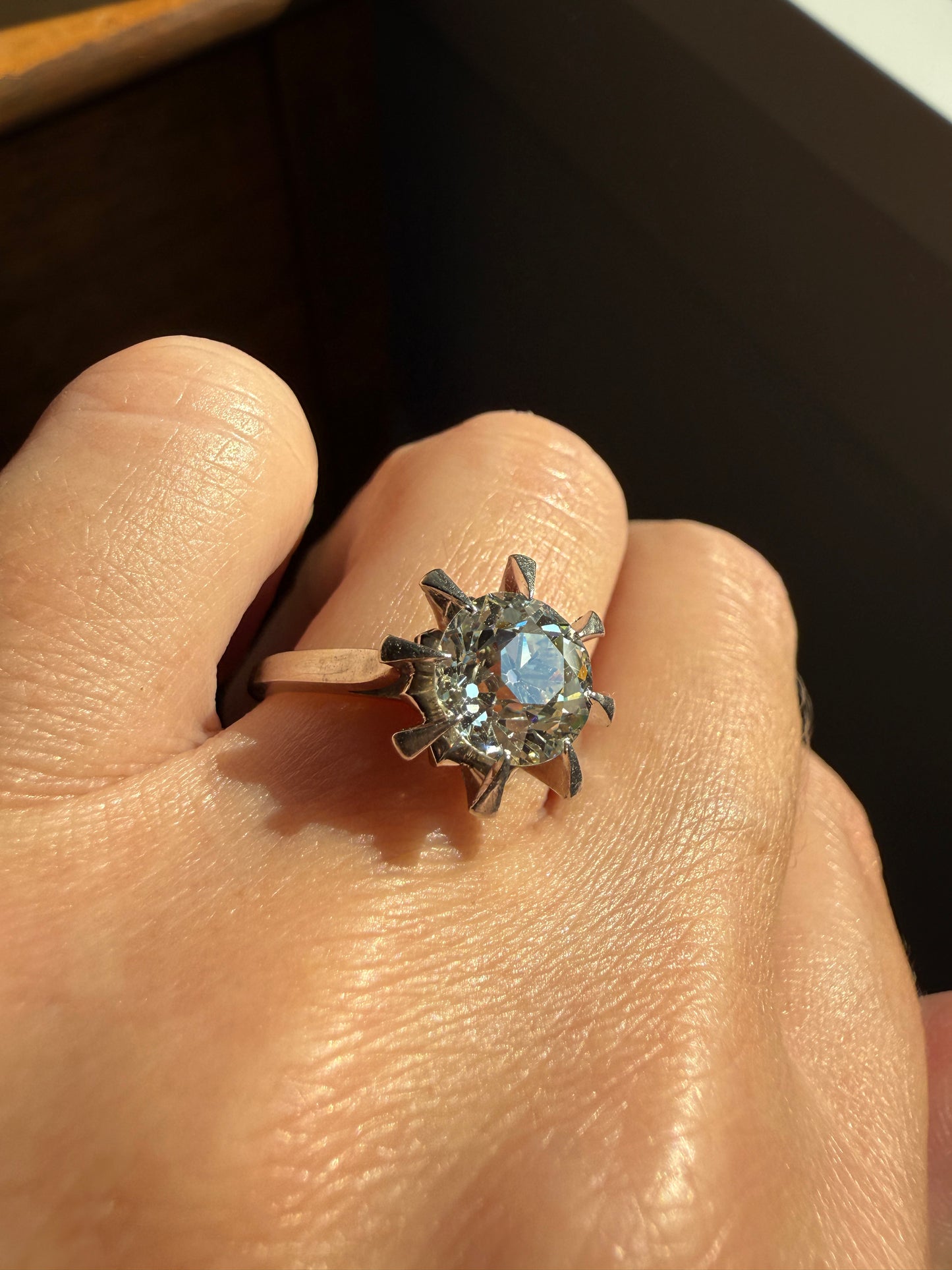 Unique Vintage 2.4 Carats Old Mine Cut DIAMOND Sunburst Ring Solitaire Engagement 18k White Gold & Platinum Architectural Claw Prongs ooak