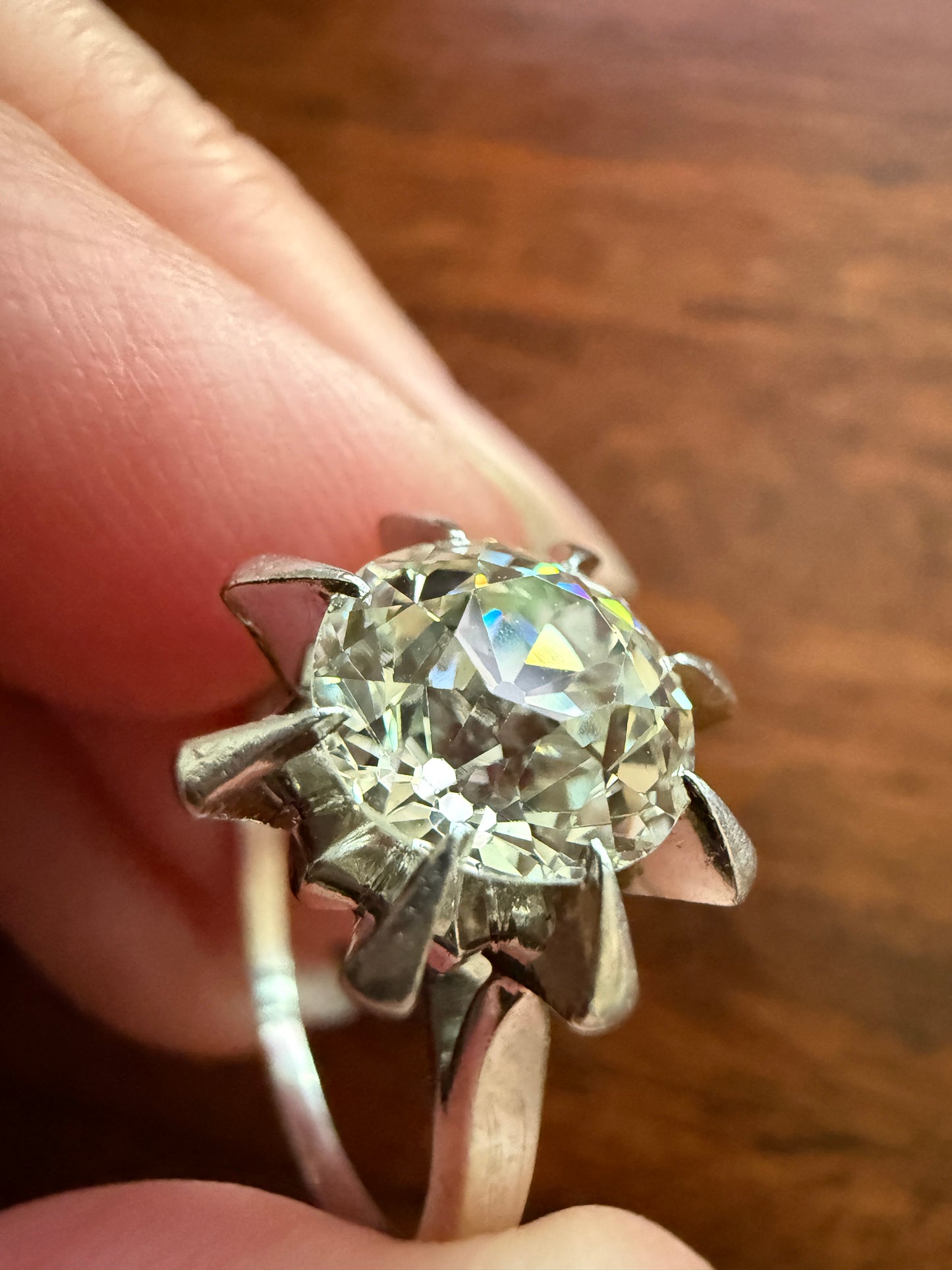 Unique Vintage 2.4 Carats Old Mine Cut DIAMOND Sunburst Ring Solitaire Engagement 18k White Gold & Platinum Architectural Claw Prongs ooak