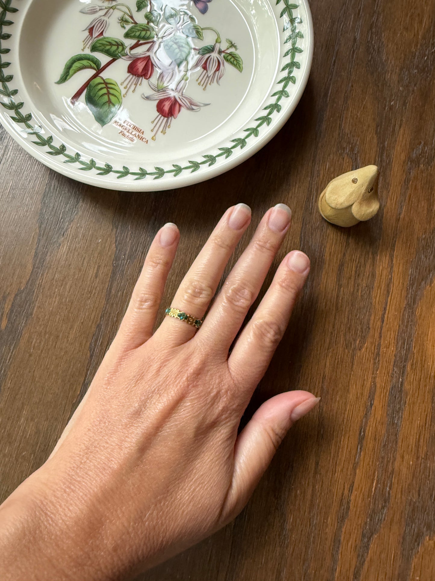 Victorian TURQUOISE Floral Shield Engraved 18k Gold Solid Wedding Band Forget Me Not Orange Blossom Swirl Panels Blue Green