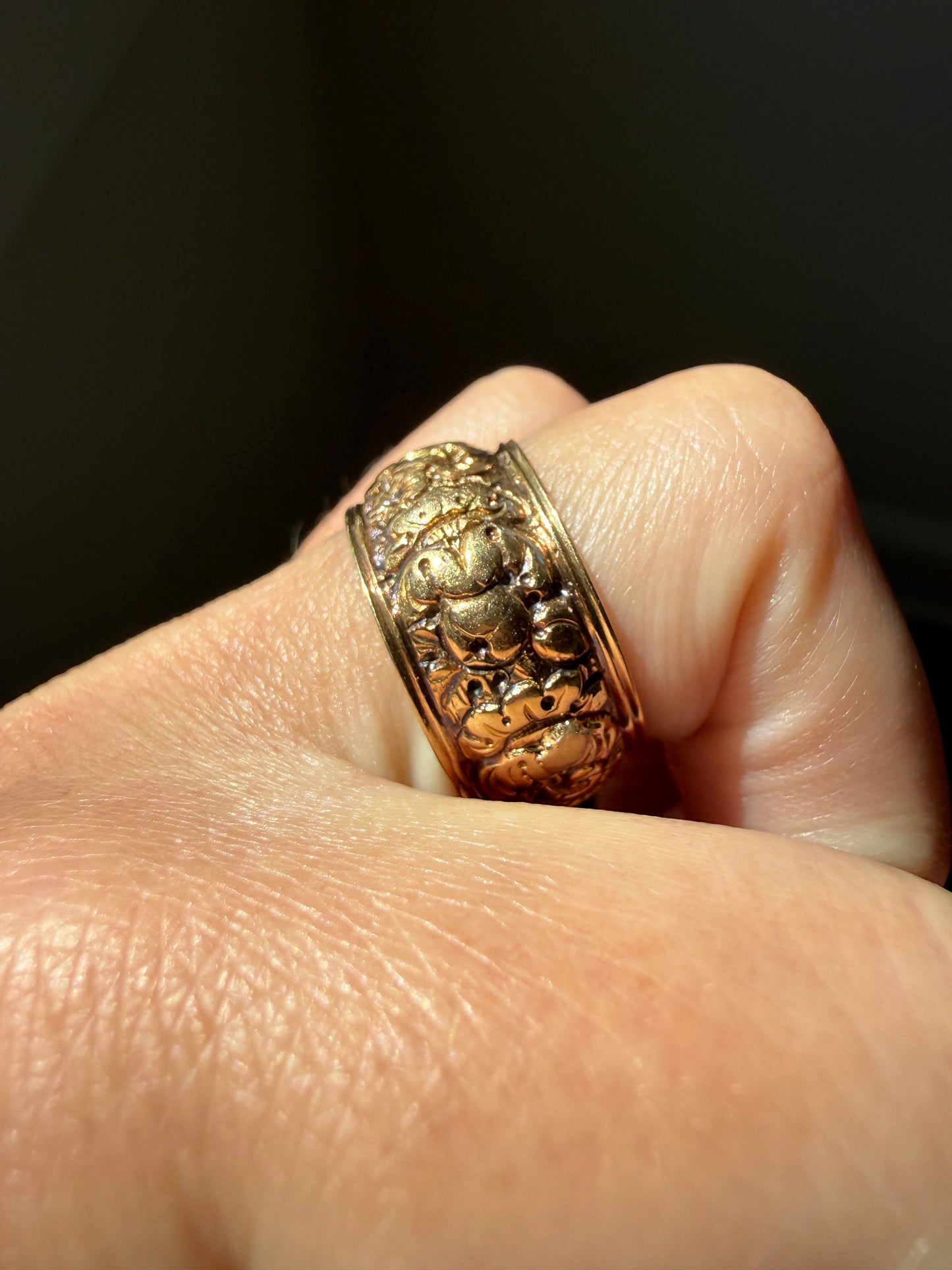 XL Antique FLORAL Embossed French Georgian Victorian Era Eternity Band 11mm Wide Ring 18k Gold Wedding Stacker Romantic Gift Flower Domed