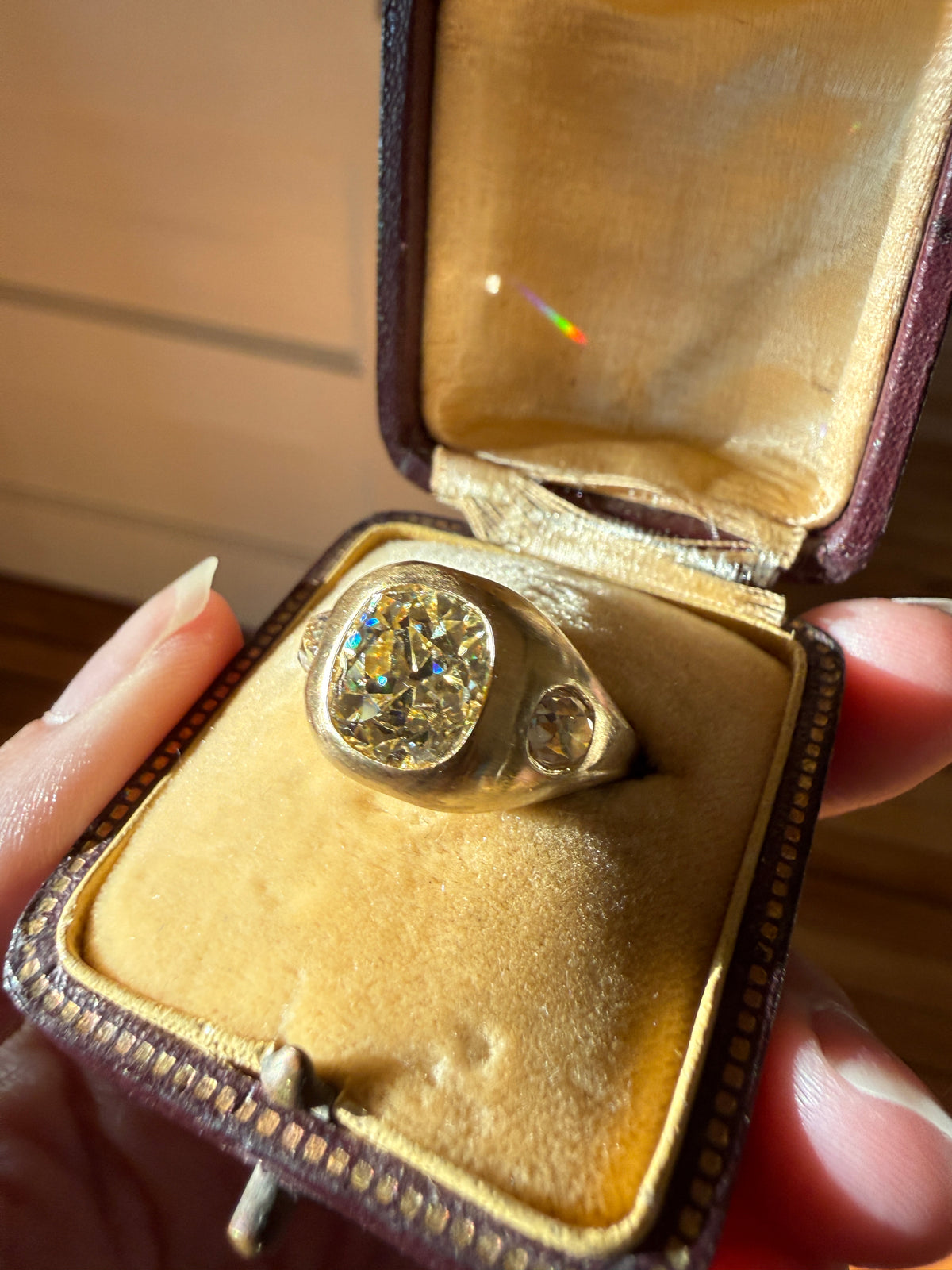 HEAVY 5.2 Carats Eye Clean Natural Antique Old Mine Cut Diamond Three Stone Gypsy Ring 14.5g 18k Gold Matte Band Stacker Man Unisex Chunky