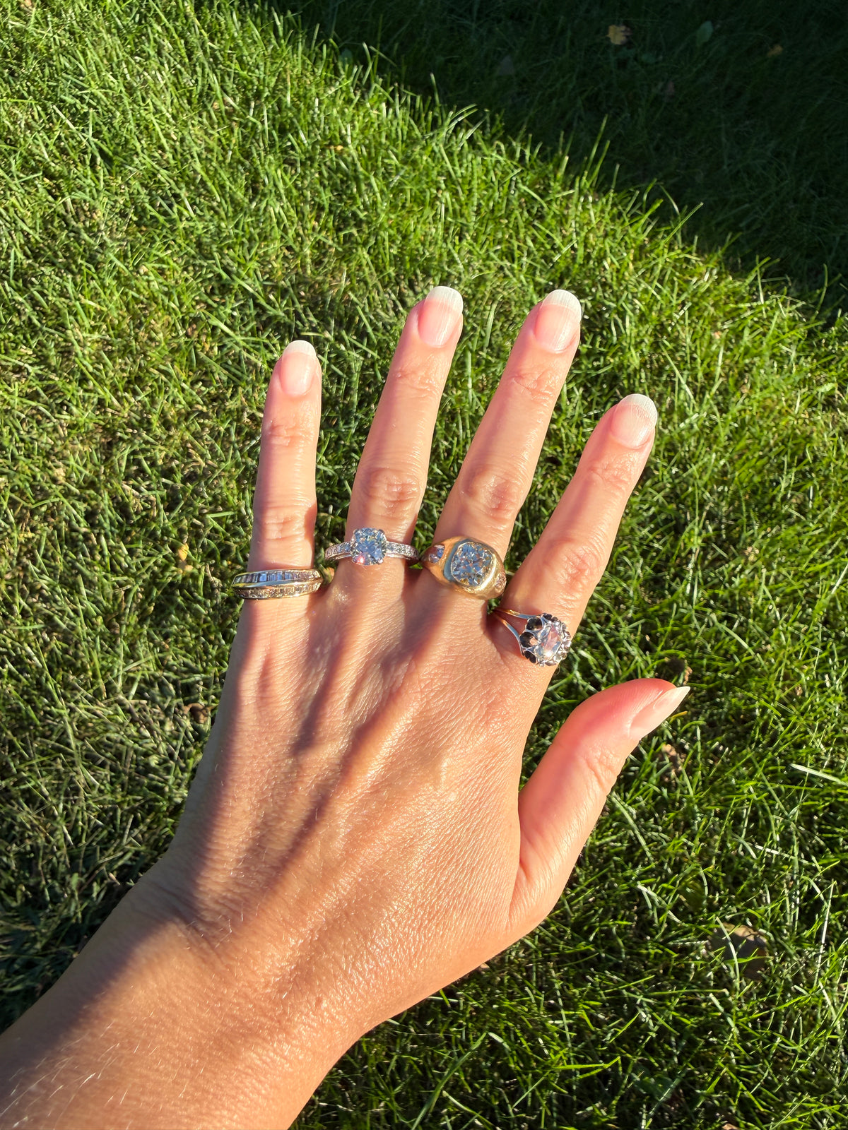 HEAVY 5.2 Carats Eye Clean Natural Antique Old Mine Cut Diamond Three Stone Gypsy Ring 14.5g 18k Gold Matte Band Stacker Man Unisex Chunky