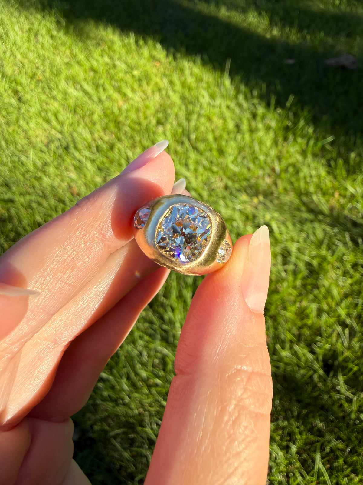 HEAVY 5.2 Carats Eye Clean Natural Antique Old Mine Cut Diamond Three Stone Gypsy Ring 14.5g 18k Gold Matte Band Stacker Man Unisex Chunky