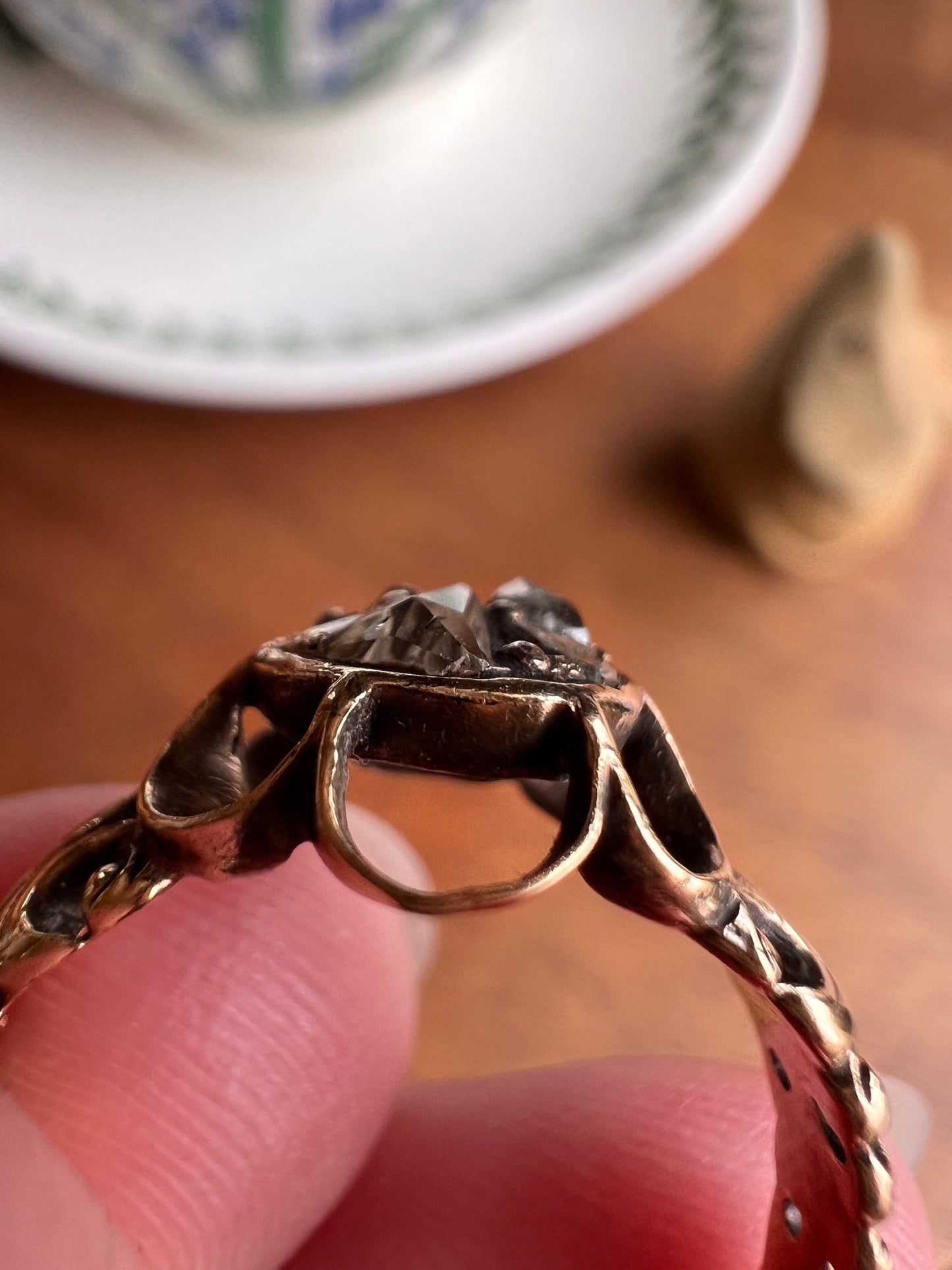 RARE 1700s Chiffre Triangle Rose Cut DIAMOND Ring French ANTiQUE Cobblestone Cluster Buttercup 18k Gold Fleur de Lis Victorian Band