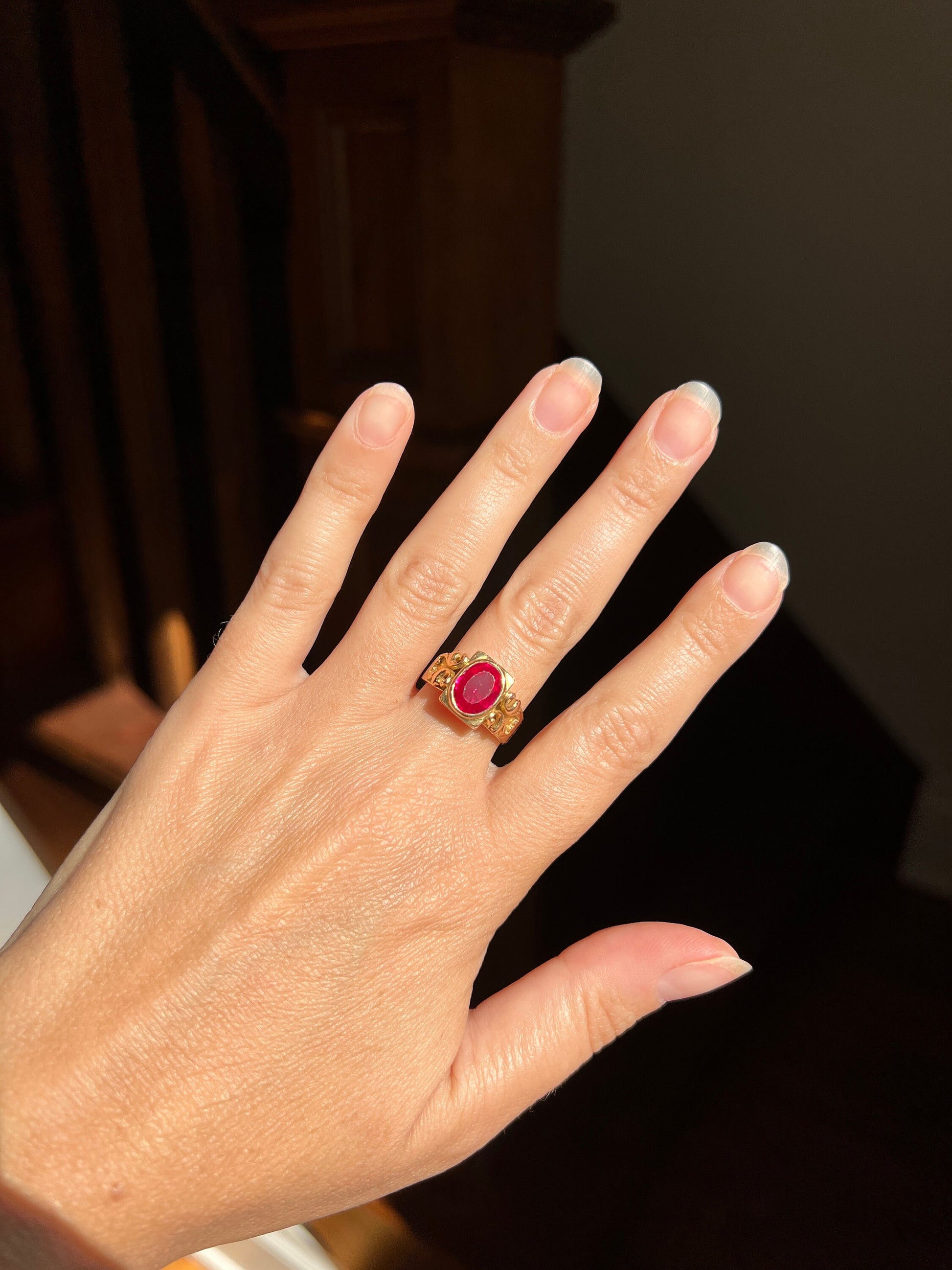 TALL Chunky Antique Pink RUBY Ring 18k Gold Sturdy 7.6g 18k Gold Oval Rectangular Face Buttery Glow Early 1900s Stacker Romantic Gift Heavy