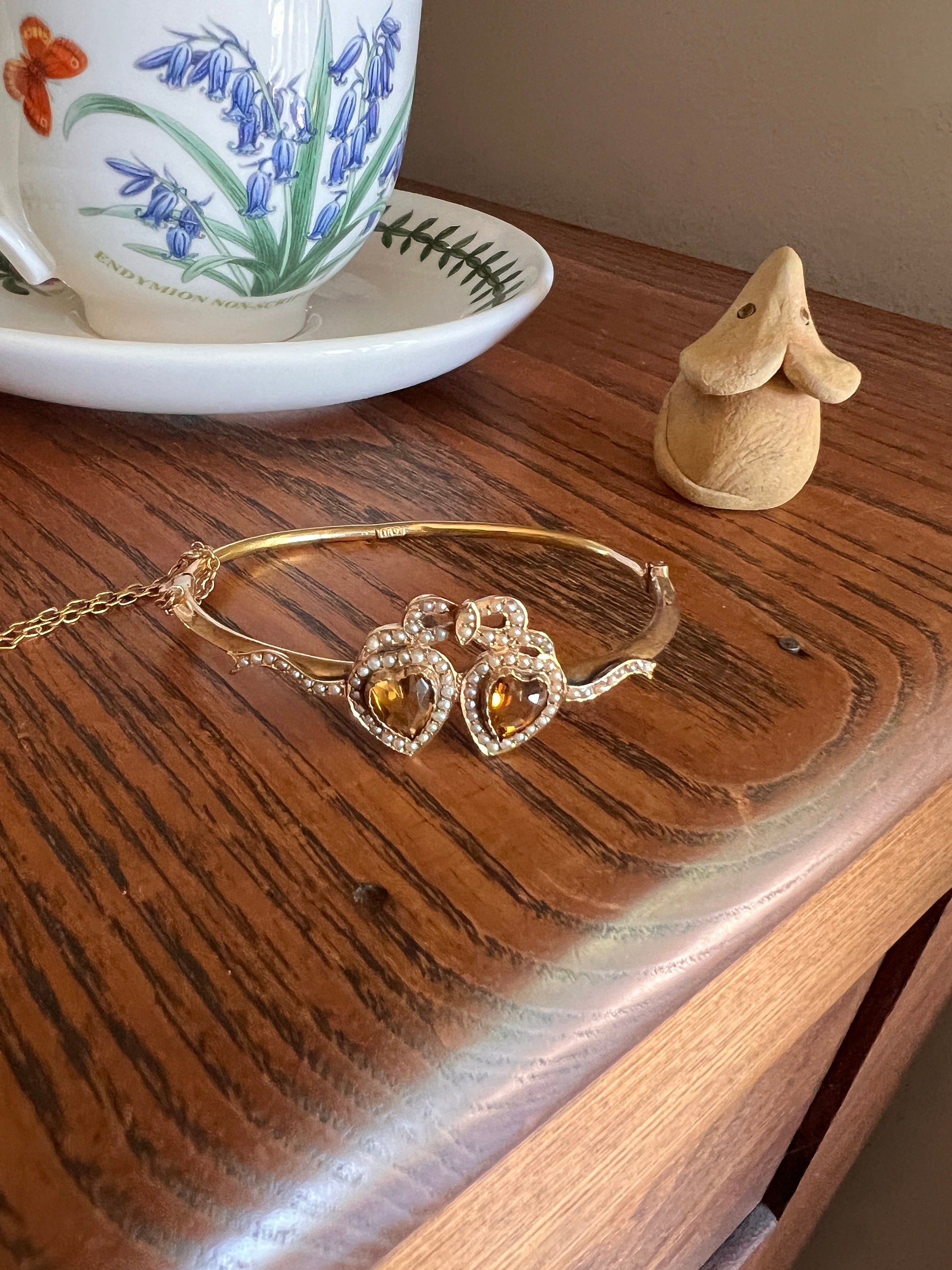 FIGURAL Double HEART Bowed CITRINE Seed Pearl Antique Hinged Bangle Bracelet 15k Gold Ribbon