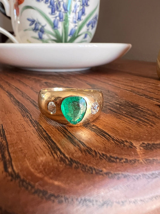 PEAR Chunky EMERALD Gypsy Ring 18k Gold Old Mine Cut DIAMOND French Antique 10mm Wide Band Stacker Art Deco Belle Epoque Gift Unisex Man OmC