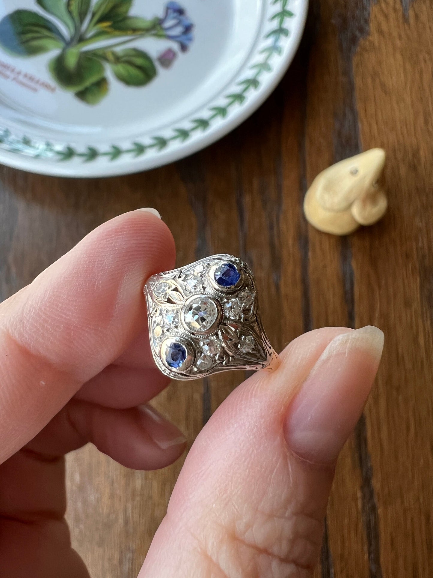 FILIGREE Antique Blue SAPPHIRE Old Mine Cut DIAMOND Domed Shield Ring Art Deco 14k Gold Ornate Intricate Romantic Gift