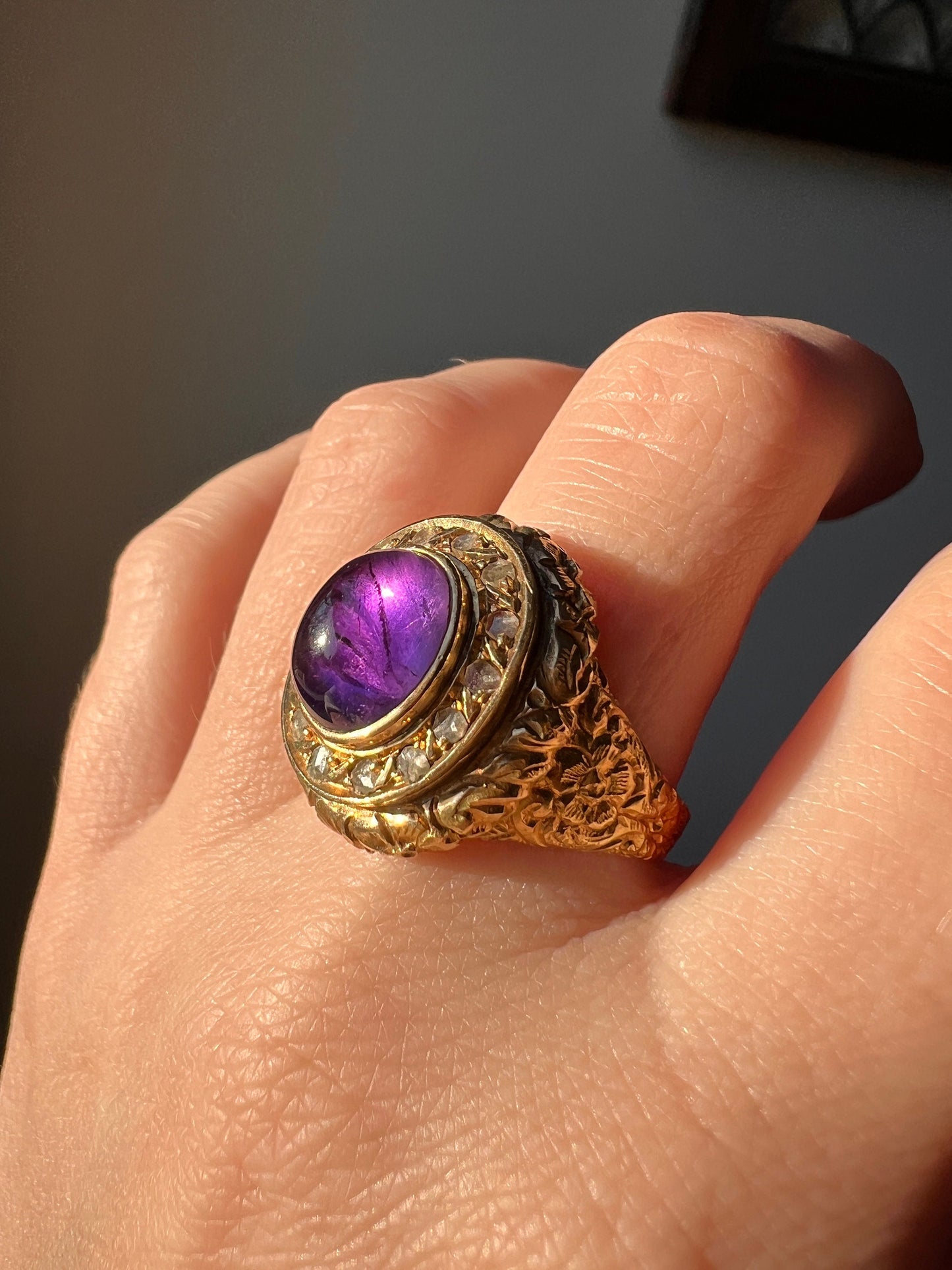 Heavy Vintage to Antique LOCKET Poison Ring Glowing Amethyst Top OPENS 18k Gold Purple Floral Rose Cut DIAMOND Halo Forget Me Not Sweet Gift