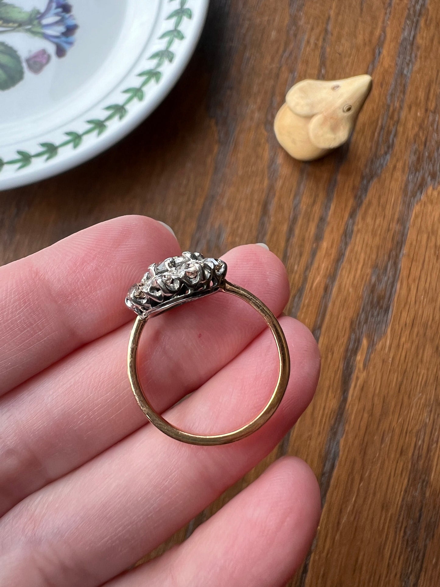 Antique Daisy CLUSTER Ring 1.5 CARAT Old Mine Cut DIAMOND Champagne Light Brown 18k Gold Antique Chunky Stacker Victorian Edwardian Gift OmC