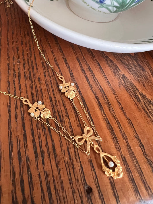 ROSES Floral Bow Ribbon Teardrop French Art Nouveau 18k Gold Esclavage Garland Necklace Chain Belle Epoque Romantic Gift Neckmess Figural