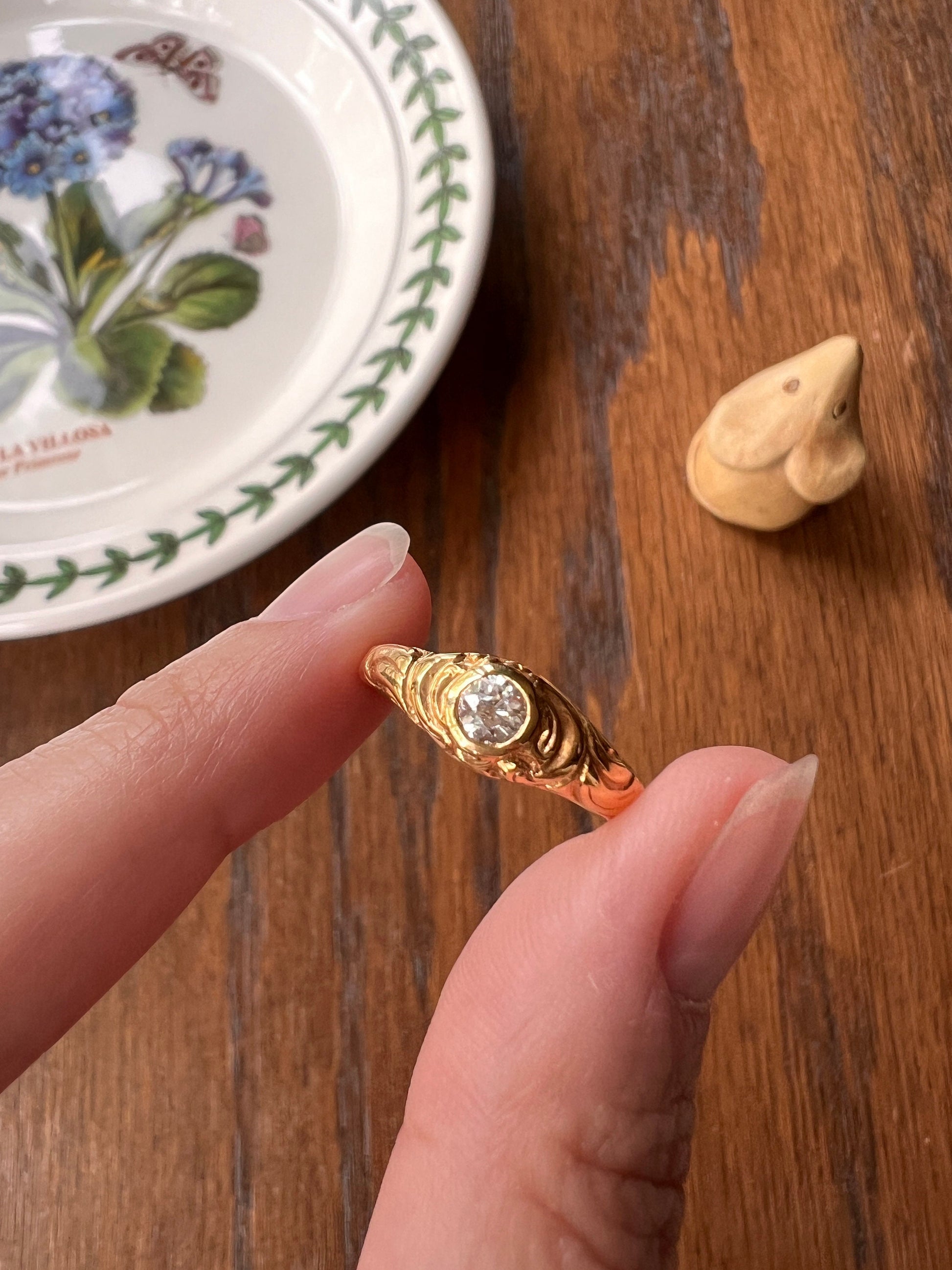 ANTIQUE Victorian 15k Gold .25 Carat Old Mine Cut DIAMOND Band Gypsy Ring Stacker Romantic Gift Ornate Swirl Ringstack Sparkle Chunky OMC