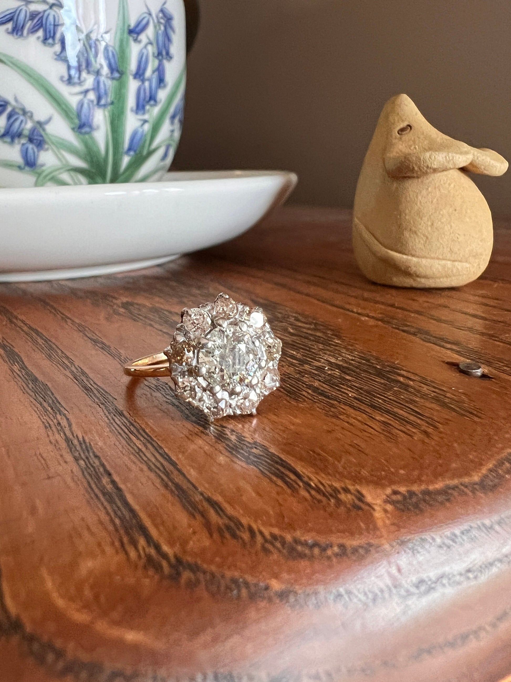 Antique Daisy CLUSTER Ring 1.5 CARAT Old Mine Cut DIAMOND Champagne Light Brown 18k Gold Antique Chunky Stacker Victorian Edwardian Gift OmC