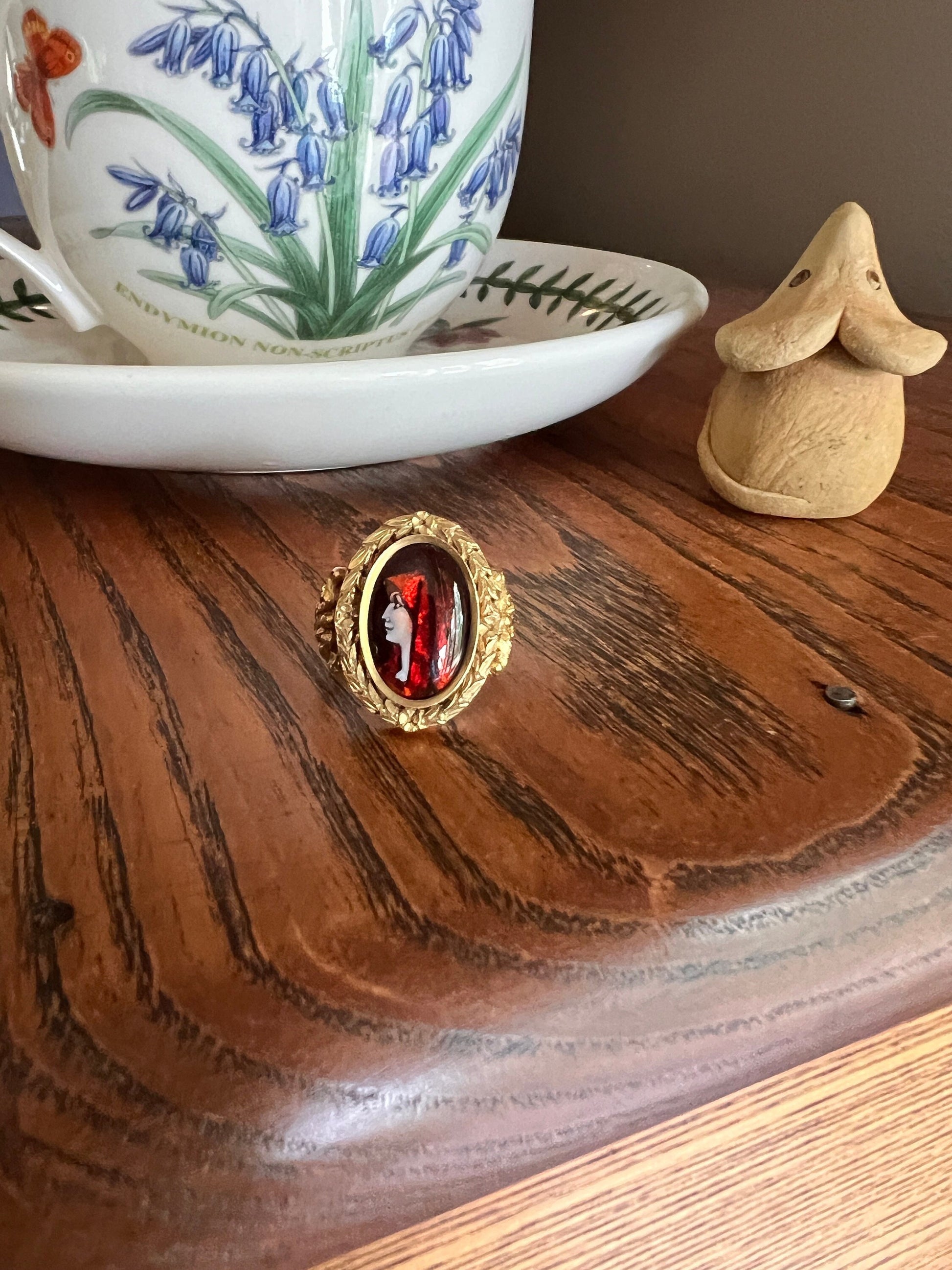 Floral GARLAND Antique FRENCH Enamel LIMOGES Portrait Ring 18k Gold Hand Painted Woman Portrait Metallic Red Signed Bonnadier Forget Me Not