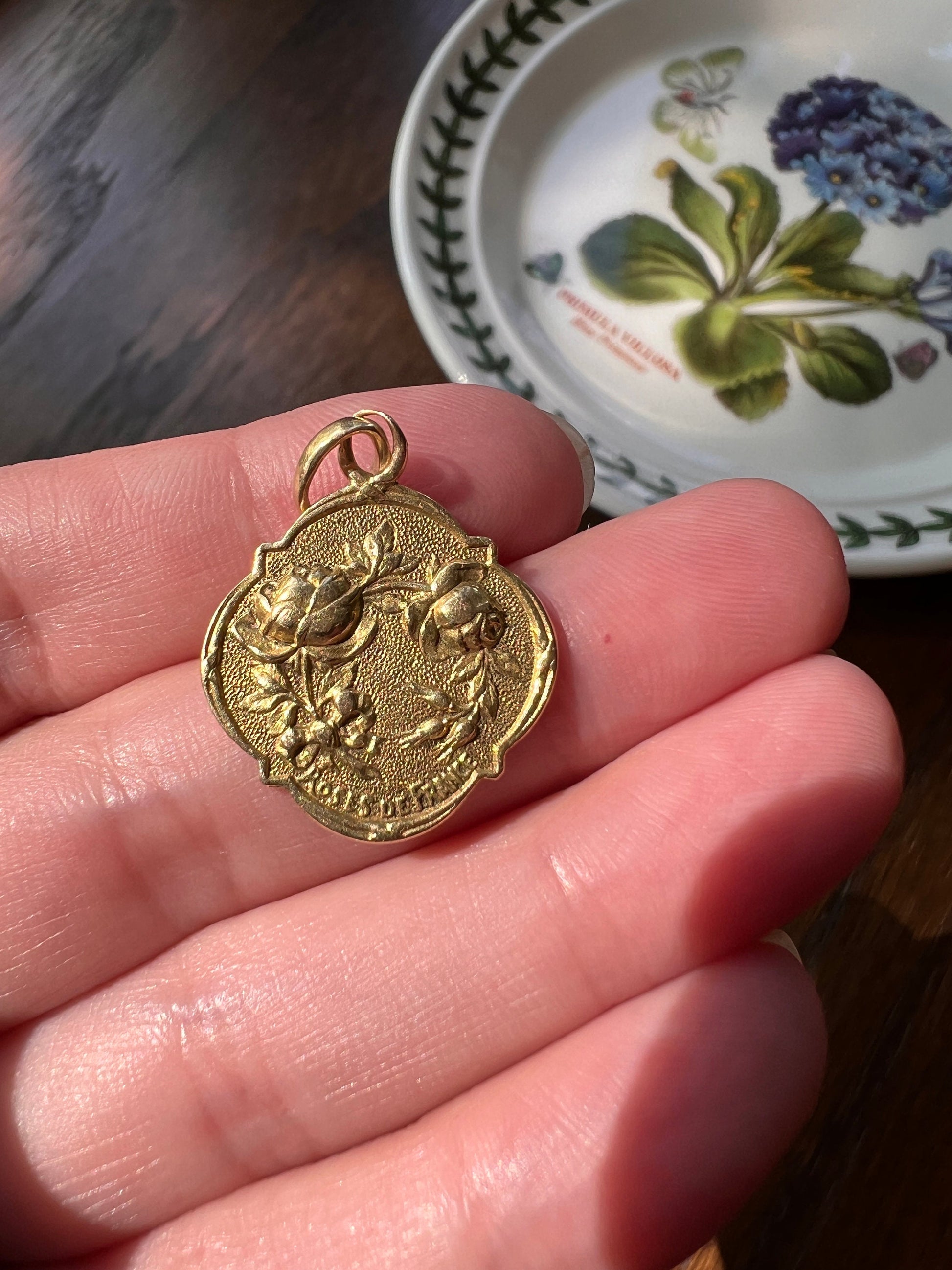 DATED 1918 ROSES of France Antique PENDANT Victorian 18k Gold Solid French Belle Epoque Necklace Bracelet Charm Romantic Gift Floral Engrave