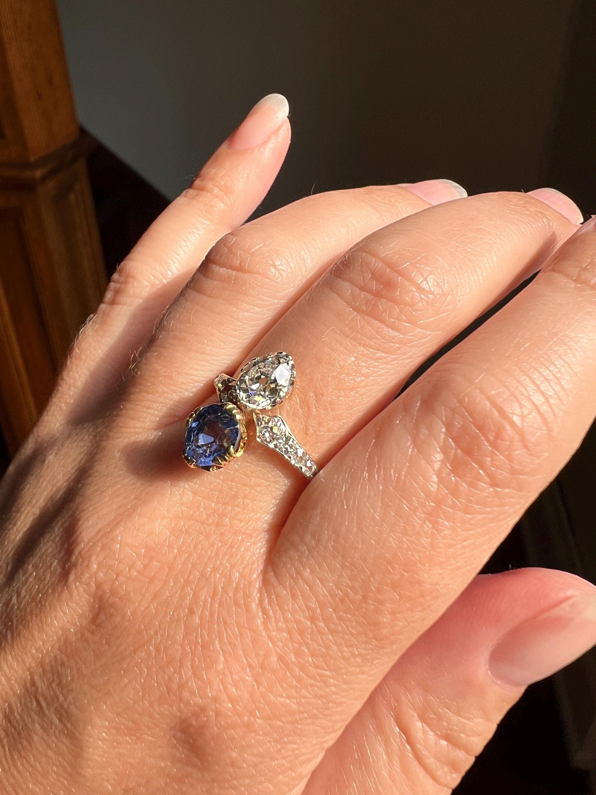 Antique No Heat PEAR Natural Ceylon SAPPHIRE Old Mine Cut DIAMOND Toi et Moi Ring 1 Carat Tdw French 18k Gold Platinum Ring Belle Epoque OmC