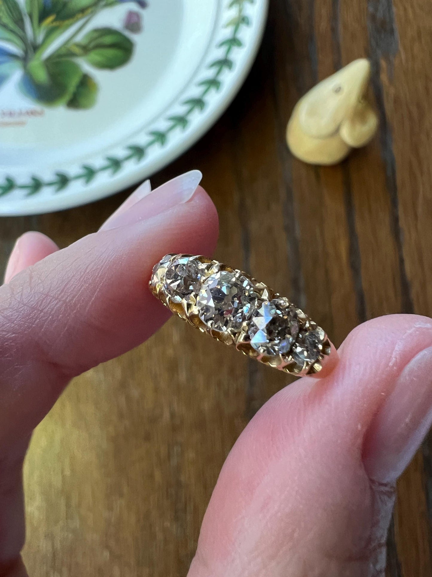 Antique 1.1 Carat Warm Blush Old Mine Cut DIAMOND 5 Five Stone Band Ring 18k Gold Linear c1897 Victorian Romantic Gift Row Stacker Wedding