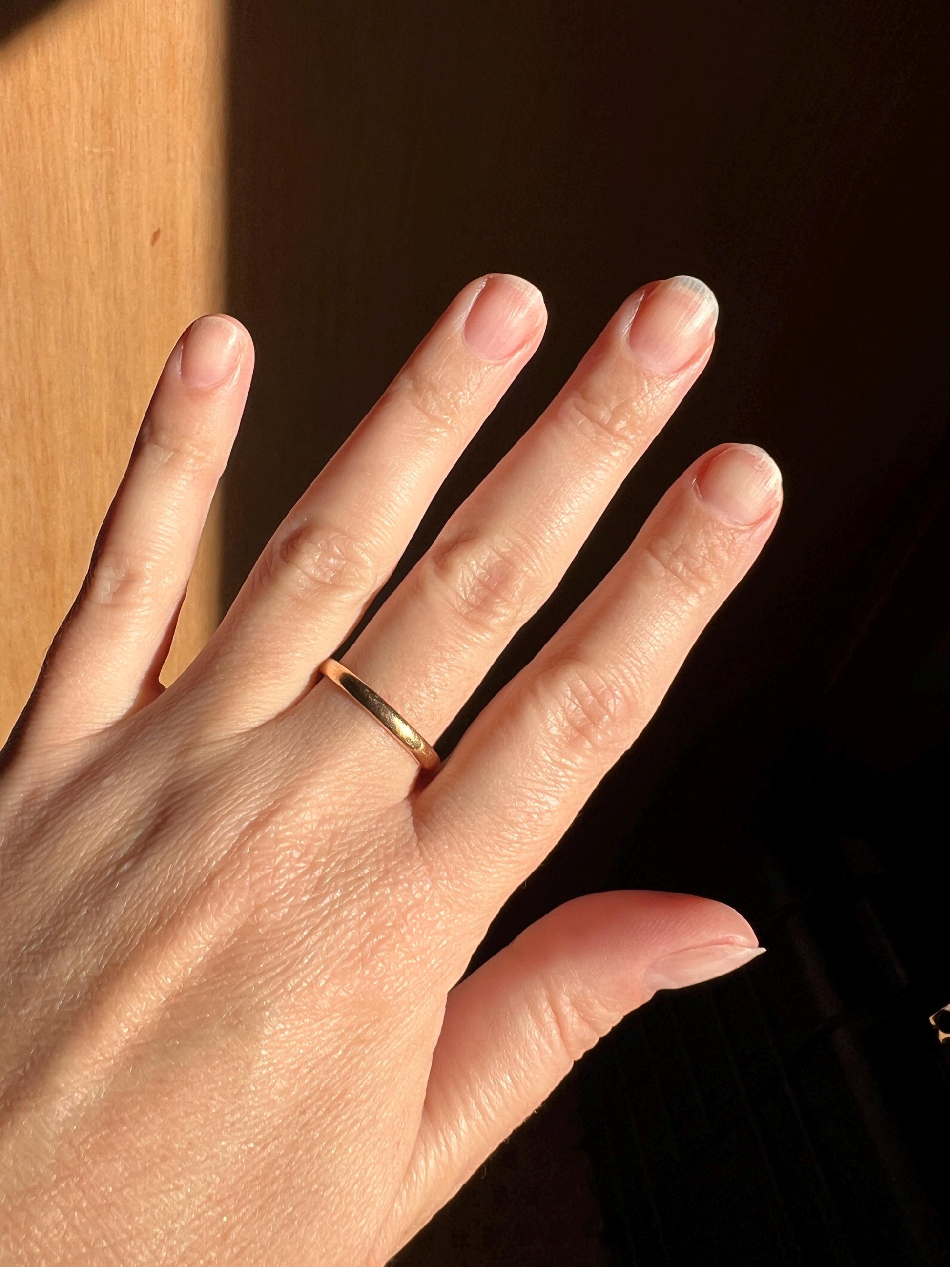 DATED Mid Century Vintage Ring French 18k Gold 2.5mm Wide Comfort Fit Band Stacker Shimmer Buttery Glow Retro Unique Gift Minimalist Nov. 28