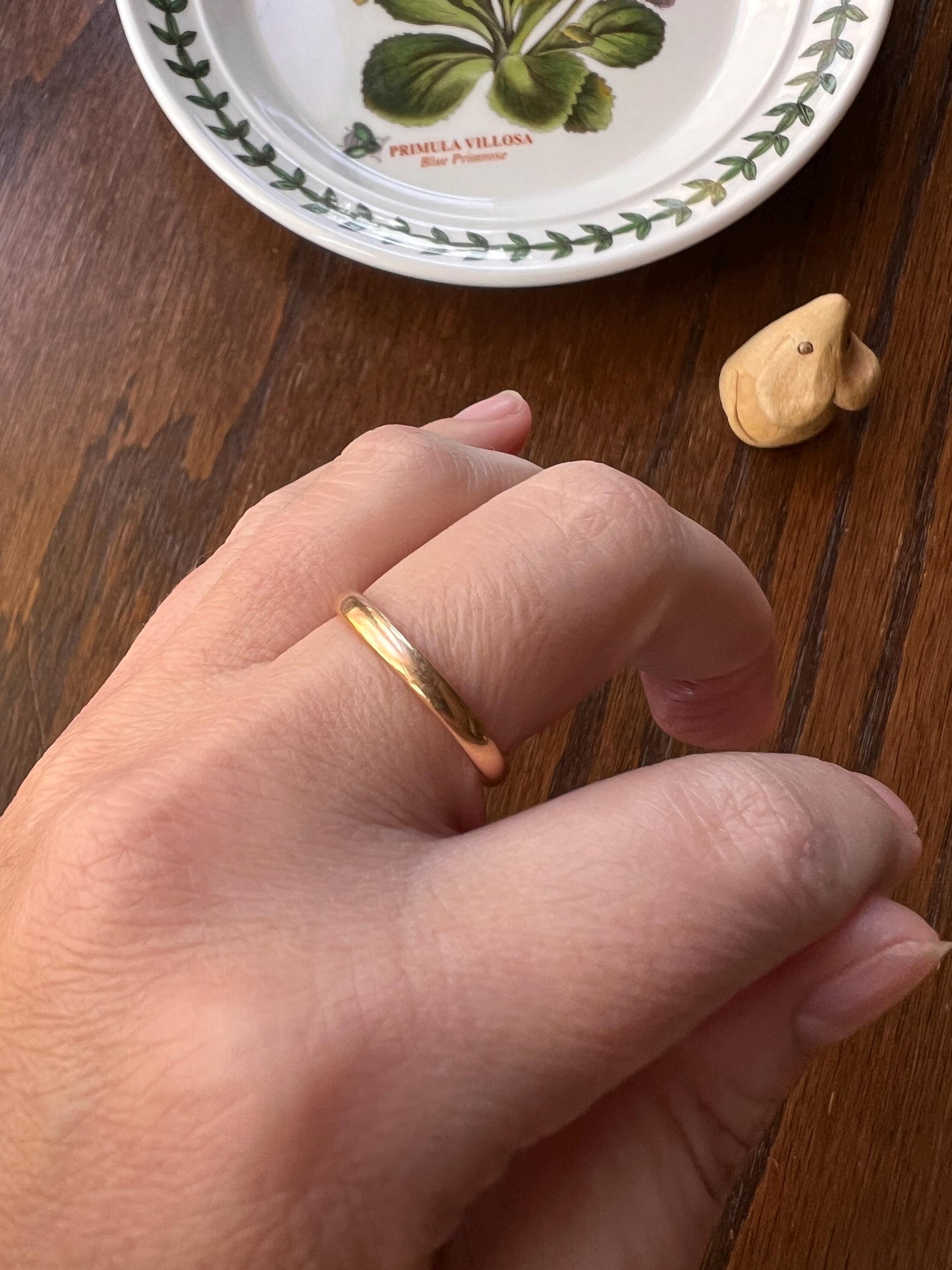 DATED Mid Century Vintage Ring French 18k Gold 2.5mm Wide Comfort Fit Band Stacker Shimmer Buttery Glow Retro Unique Gift Minimalist Nov. 28