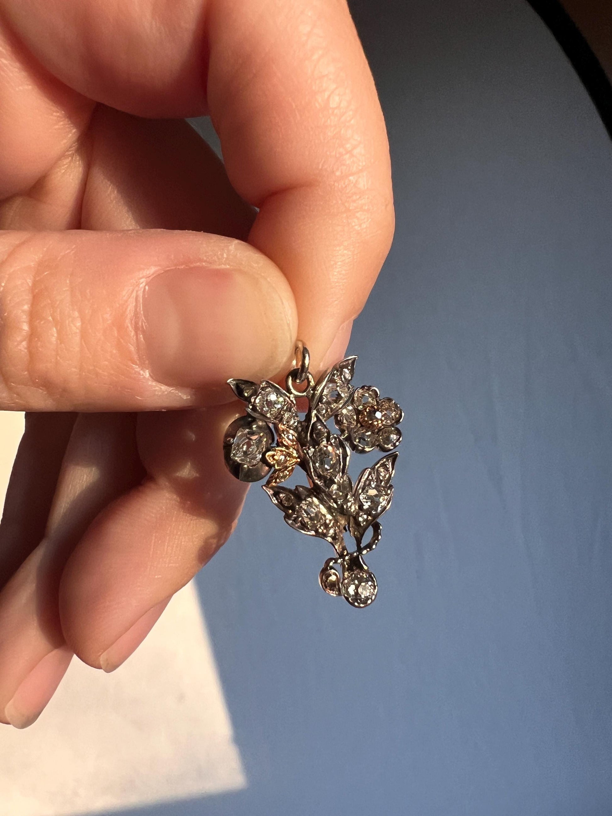 FLOWERS BOUQUET Victorian ANTIQUE 1 Carat Old Mine Peruzzi Cut Floral Figural Pendant 18k Gold Silver Chunky Giardinetti Forget Me Not OmC