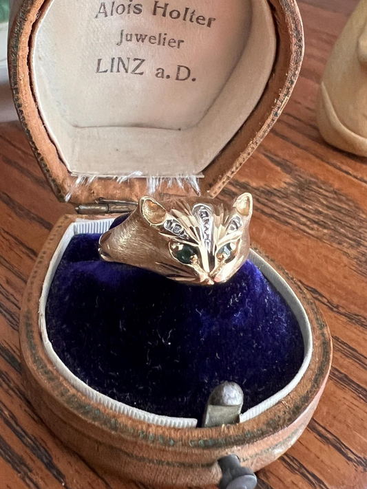 CAT Fun Figural Kitty Ring Green Emerald Eyes Diamond 9k Gold Stacker Animal Jewelry Band Kitten Vintage