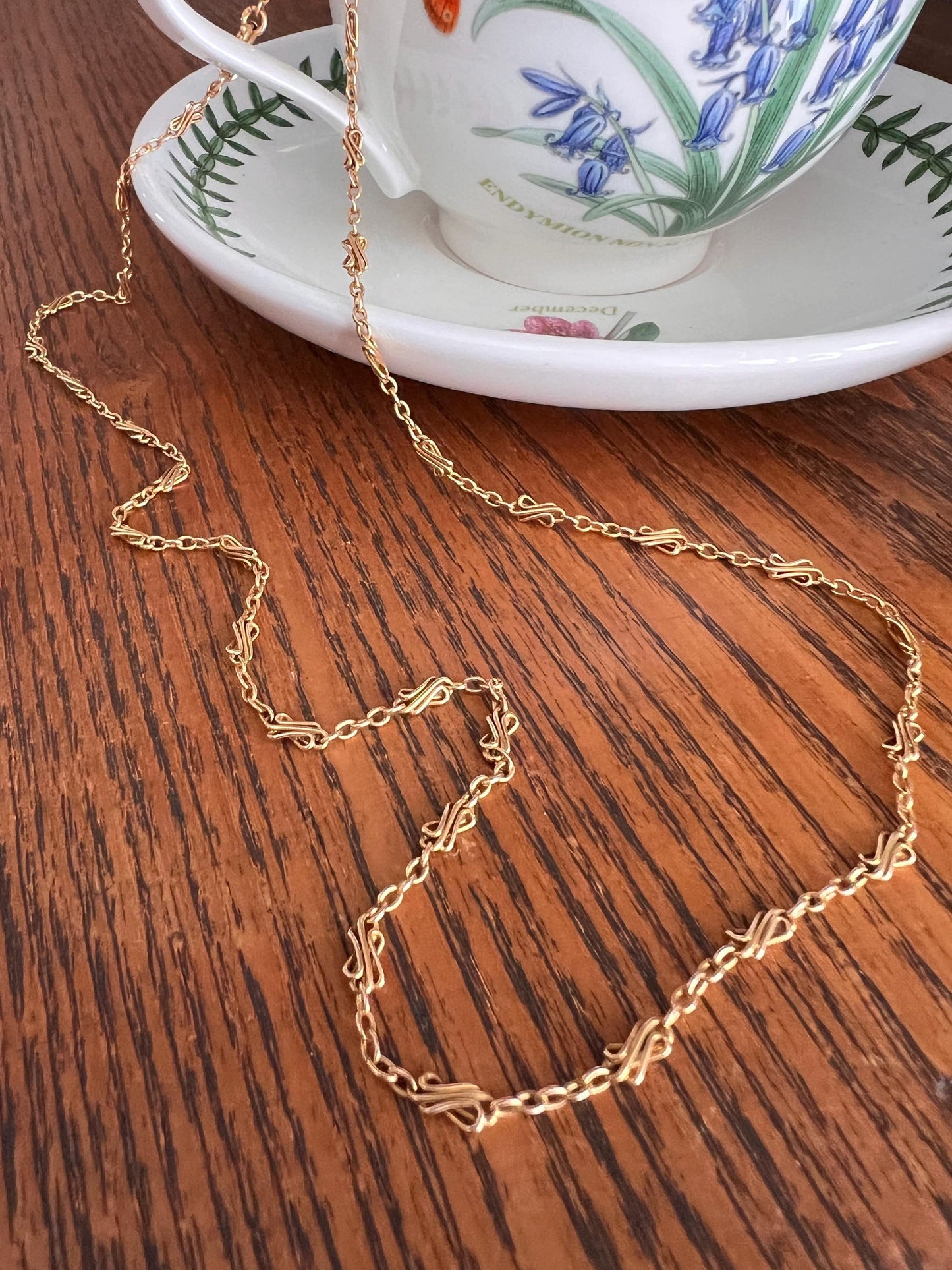 VICTORIAN 18k Gold Solid Fancy Swirl Link Chain French Necklace Pendant Holder Layering Bracelet Warm Rosy Glow Texture Romantic Gift