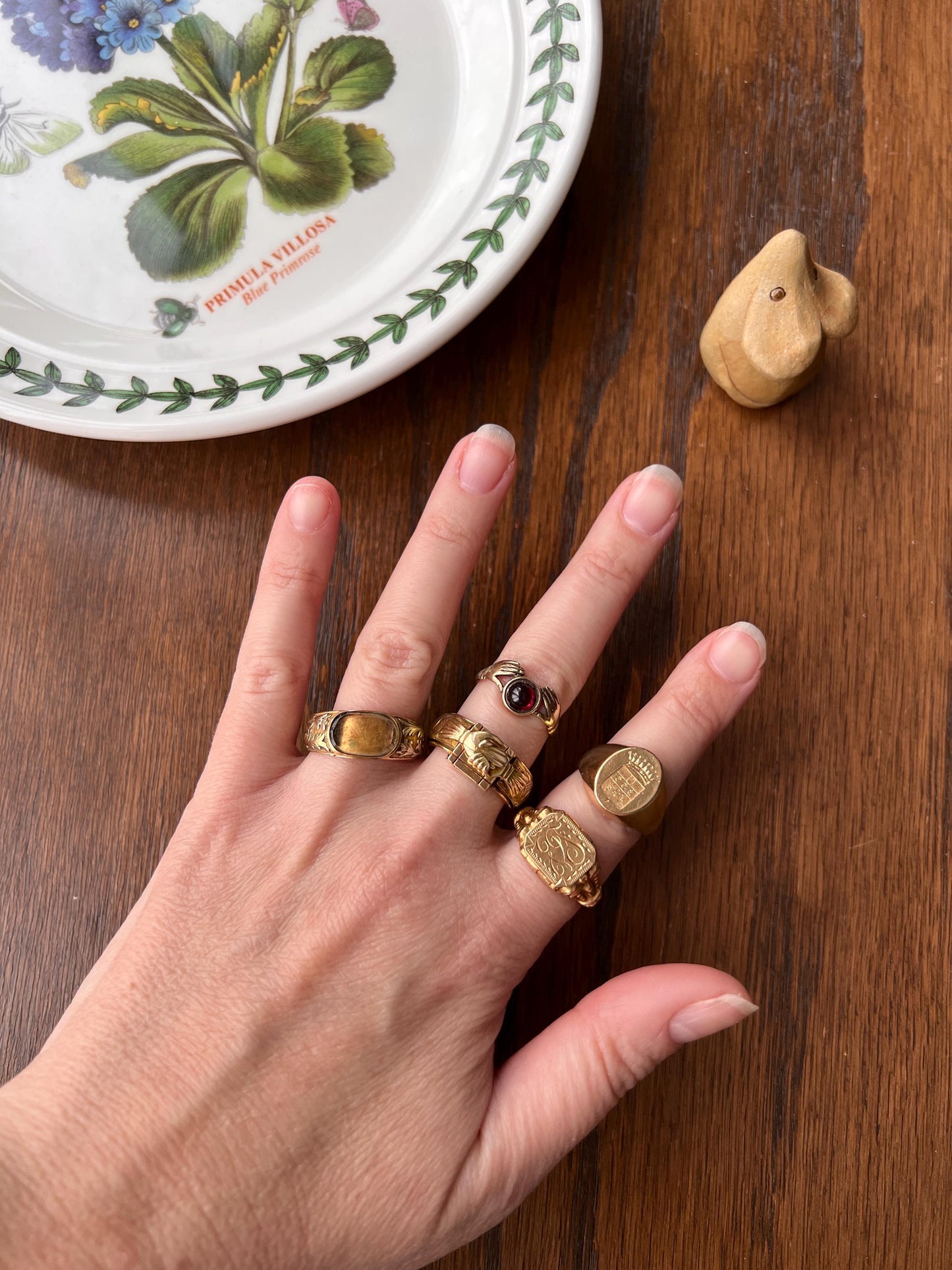 Rare Mazel Tov FEDE Hands Gimmel LOCKET Ring OPENING Secret Panel Doors Romantic Vintage Antique 18k Gold Ornate Band Stacker Romantic Gift