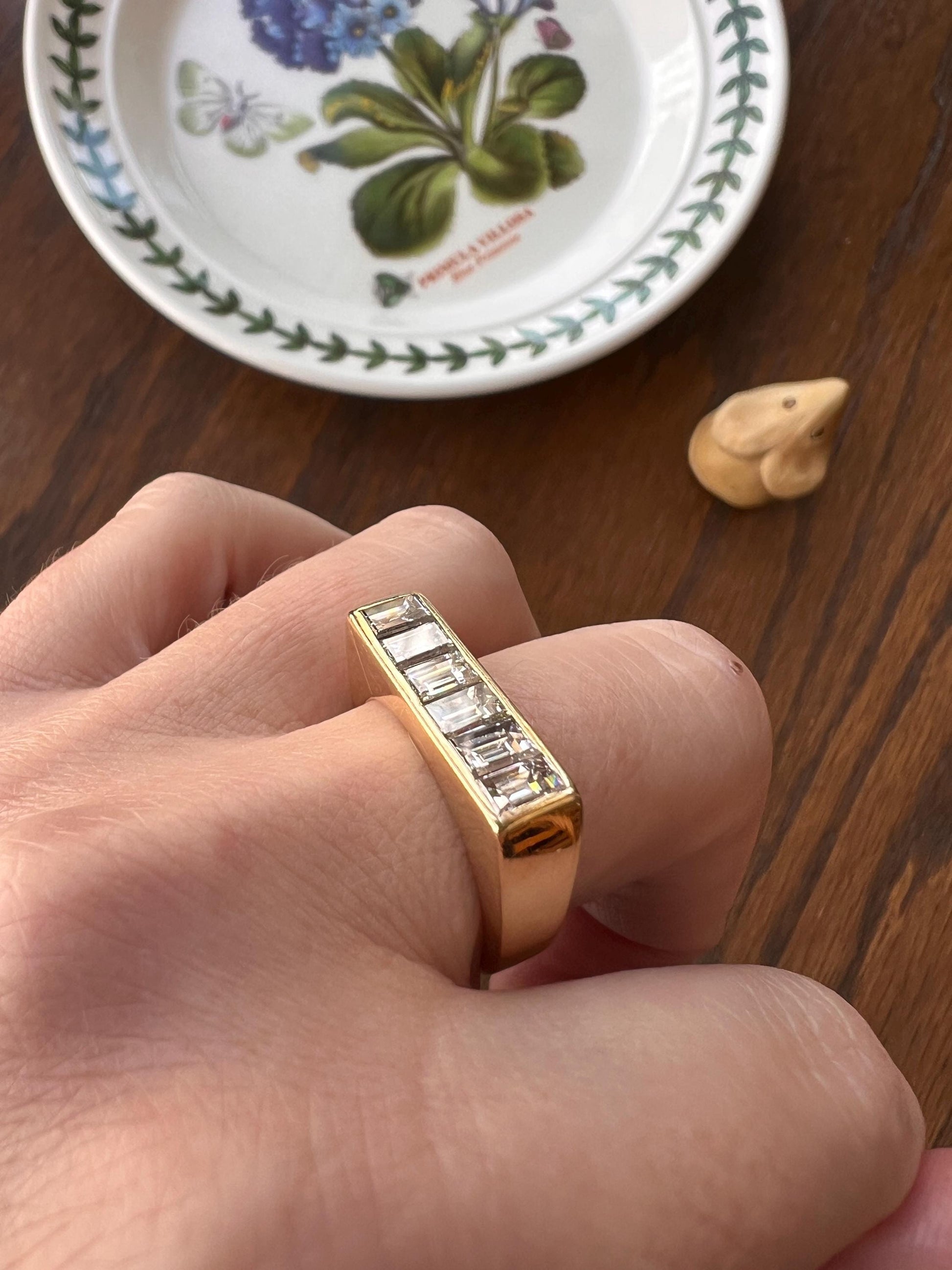 Geometric 1.2 Carat Eye Clean Baguette DIAMOND Band Vintage Channel Set Line Platform 11g 18k Gold Retro Six Stone Unisex Stacker Man Ring