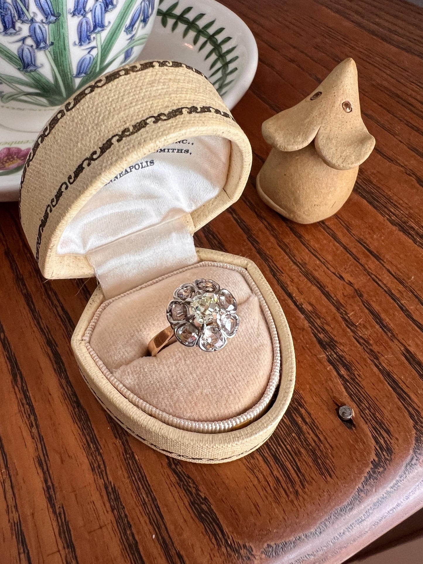 Antique Pale Yellow Center 1.75 Carat Rose Table Old Mine Cut DIAMOND Halo Cluster Ring 18k Gold Dainty Romantic Gift Daisy Stacker OMC