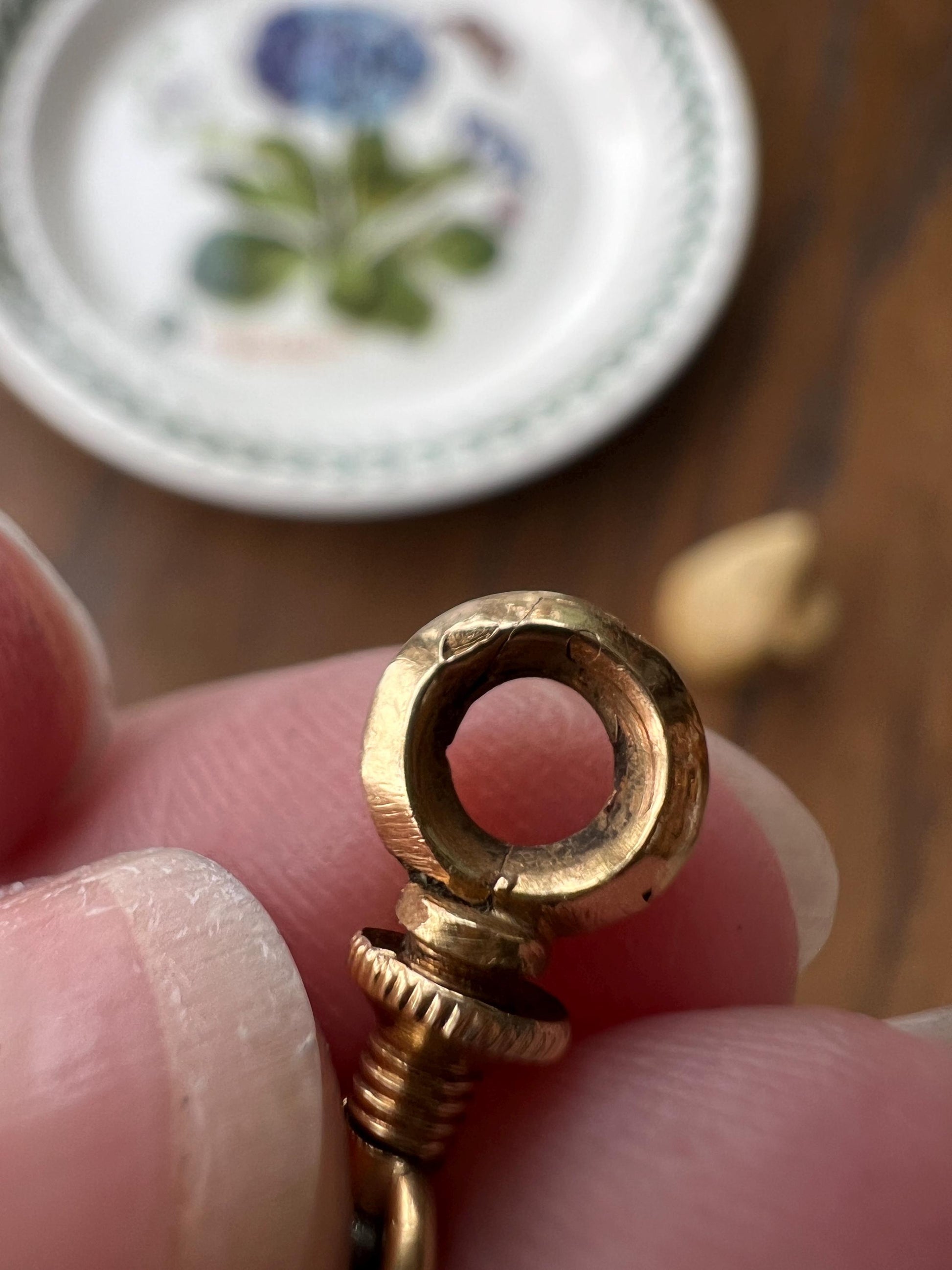 CIRCLE Round Top French ANTIQUE 18k GOLD Solid Victorian Screw Bolt Dog Clip Clasp Swivel Pendant Holder Connector Neckmess Neckstack Parts