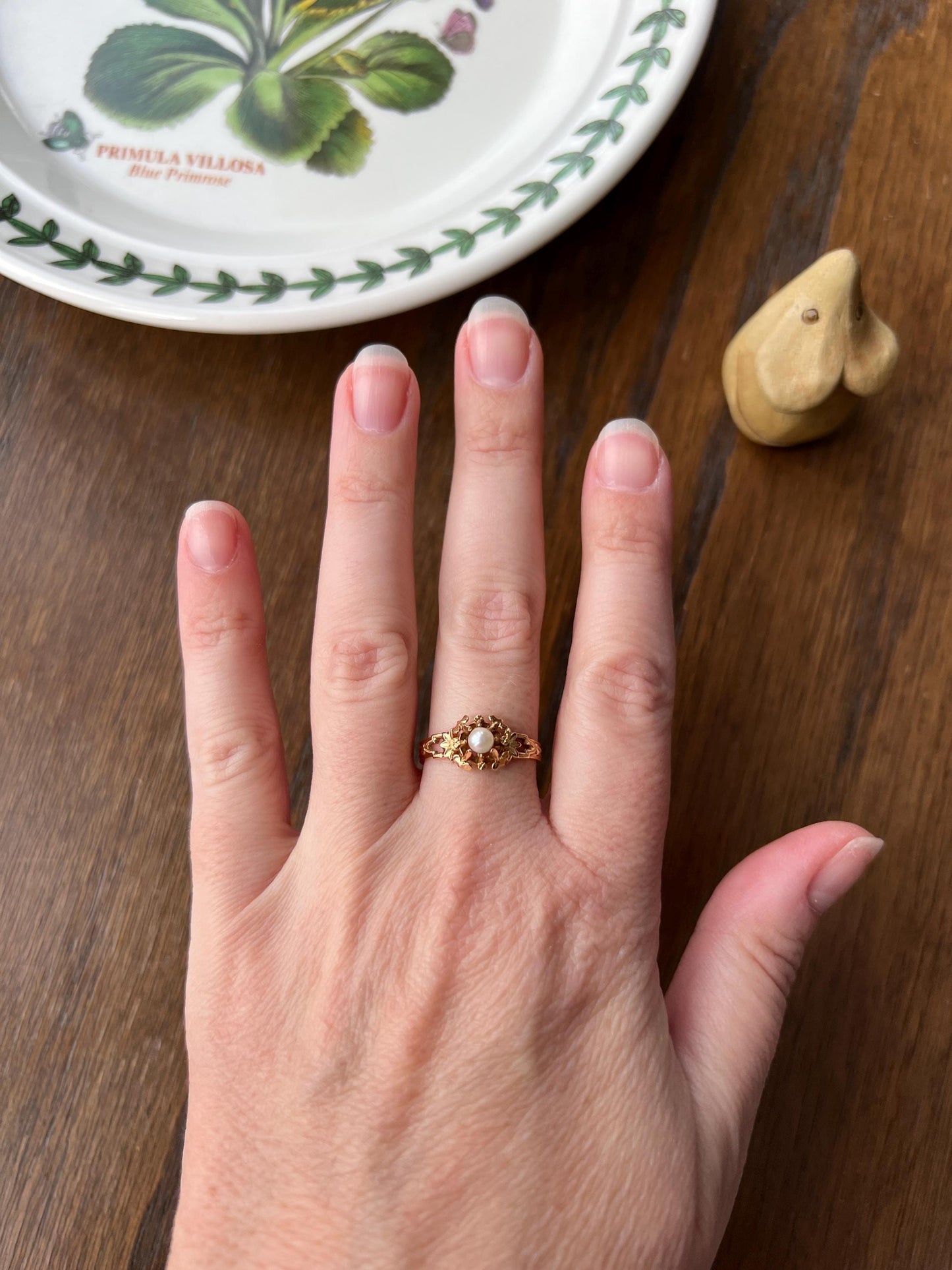 Ornate FLORAL Clover Pearl Solitaire Ring 18k Gold Stacker June Birthstone Birthday Ringstack French Belle Epoque