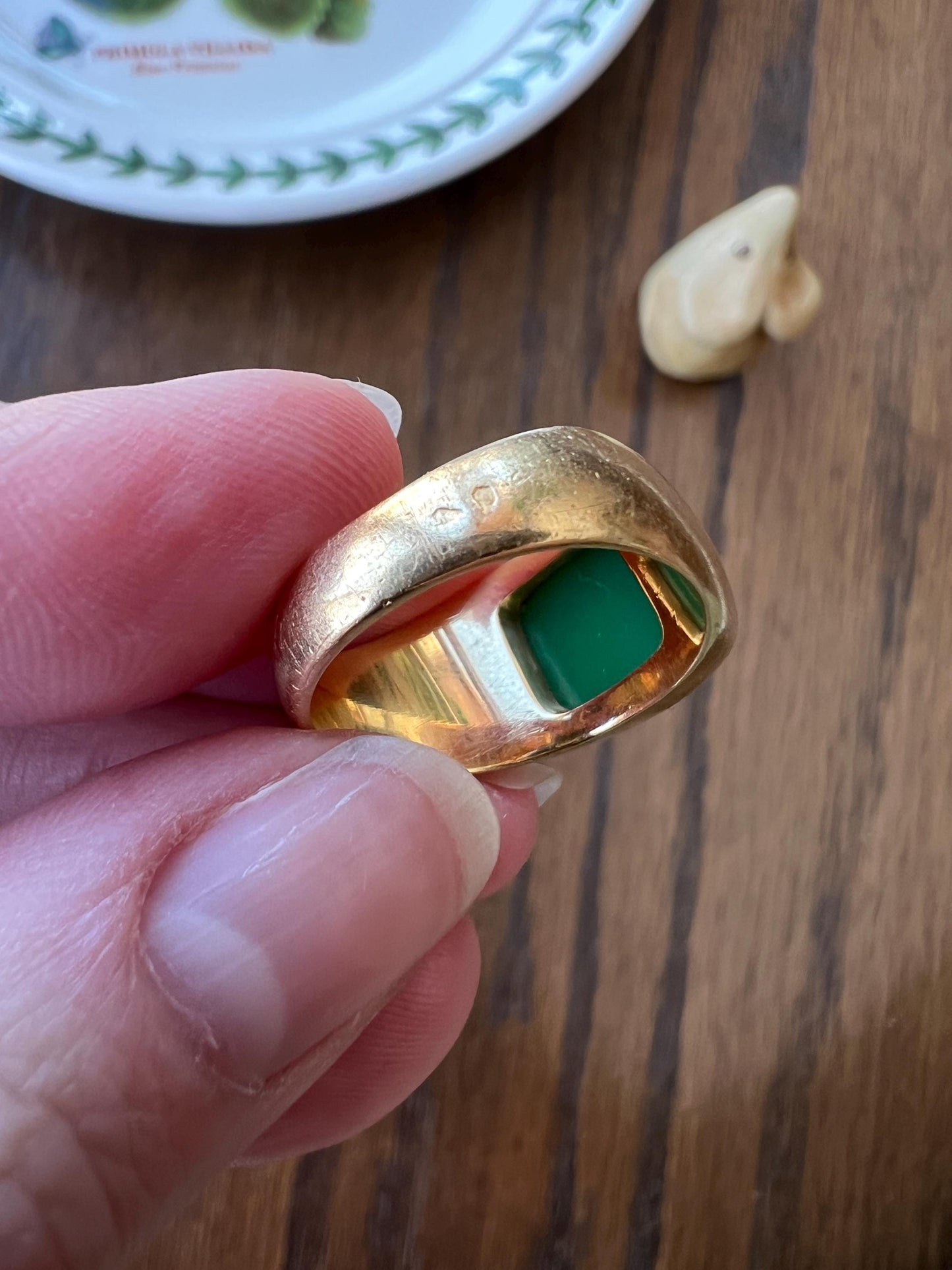 Green CHRYSOPRASE Antique SIGNET Ring French Nobility 18k Gold Belle Epoque Unisex Man Gift Coat of Arms Heraldic Crest Deer Moon Star Bunny