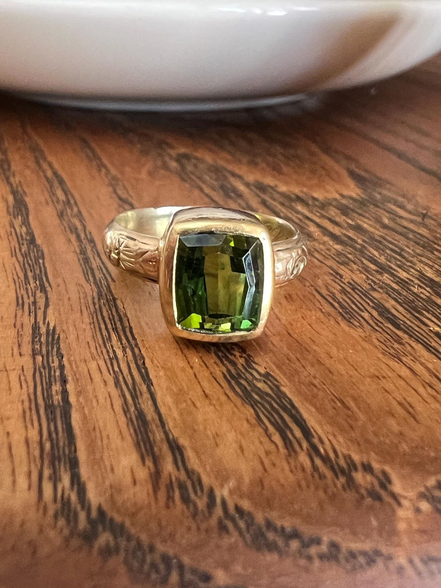 Antique Olive Green Tourmaline Bezel Set Ring 14k 18k Gold Engraved Sweet Floral Engraved Shank Eternity Wedding Band Forget Me Not