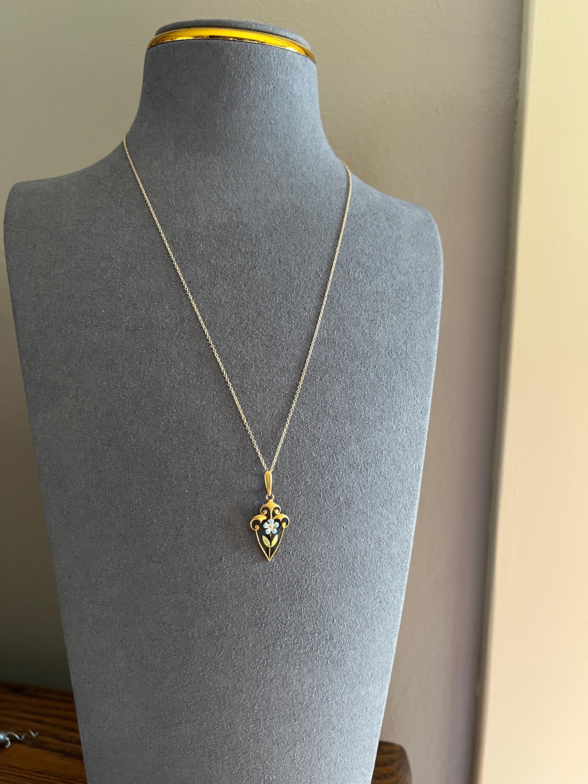 FORGET Me NOT Blue Enamel Floral Antique Necklace Victorian 14k Gold Pendant on Chain Figural Lavalier Minimalist Bridal Something Old Blue