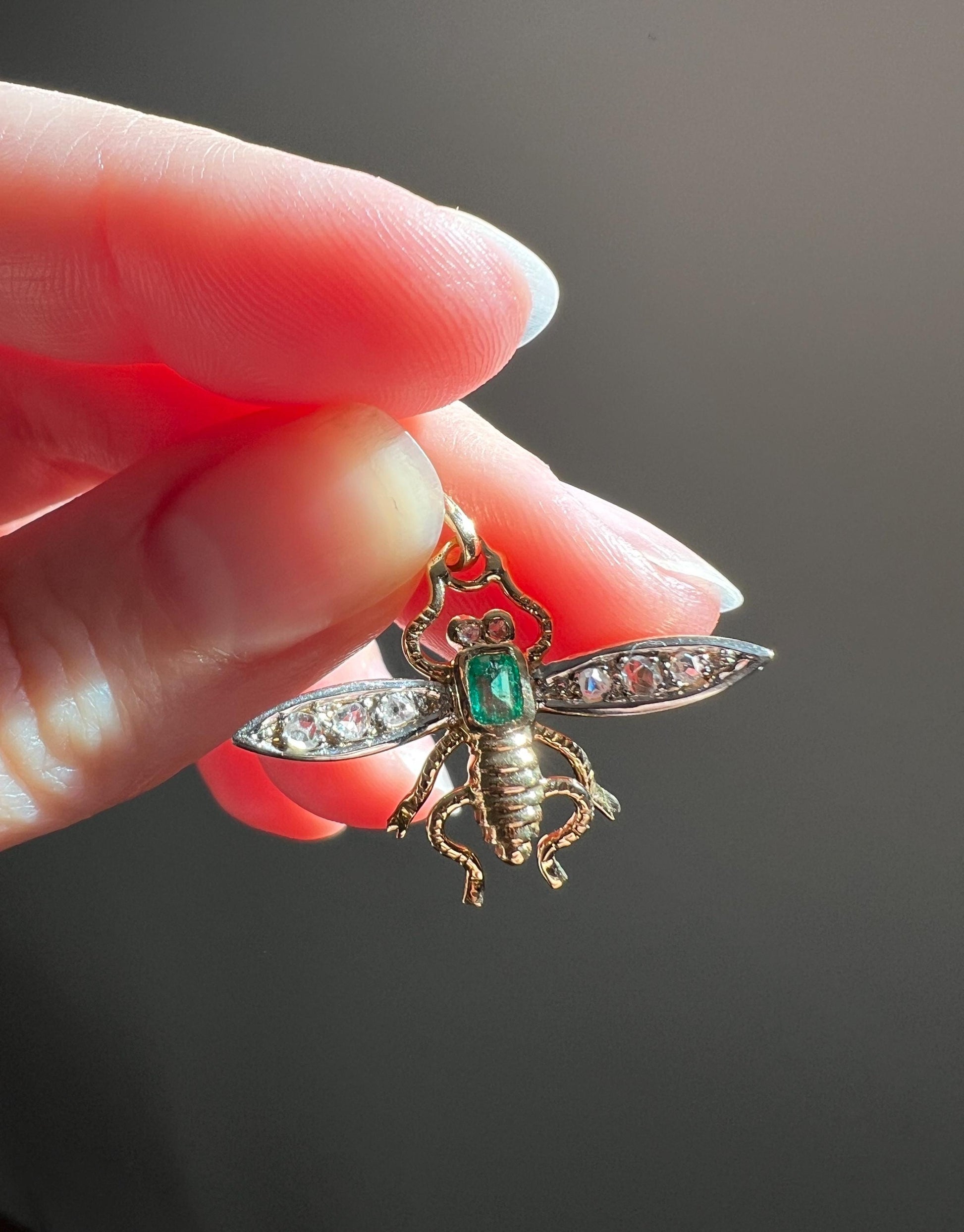 BUG Fly Bumblebee Bee French Antique Victorian Figural Pendant Emerald Rose Cut DIAMOND 18k Gold Silver Figural Wings Green Belle Epoque