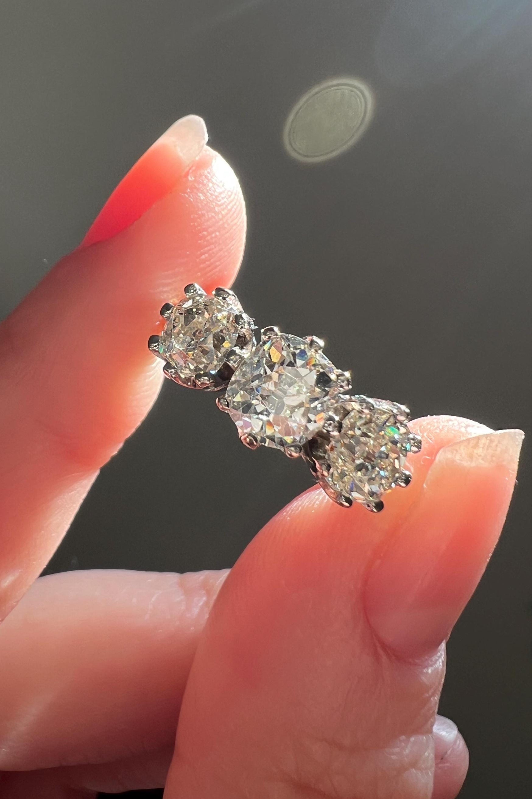 Antique Three Stone 1.8 Carat Old Mine Cut DiAMOND Ring 18k GOLD Chunk ...