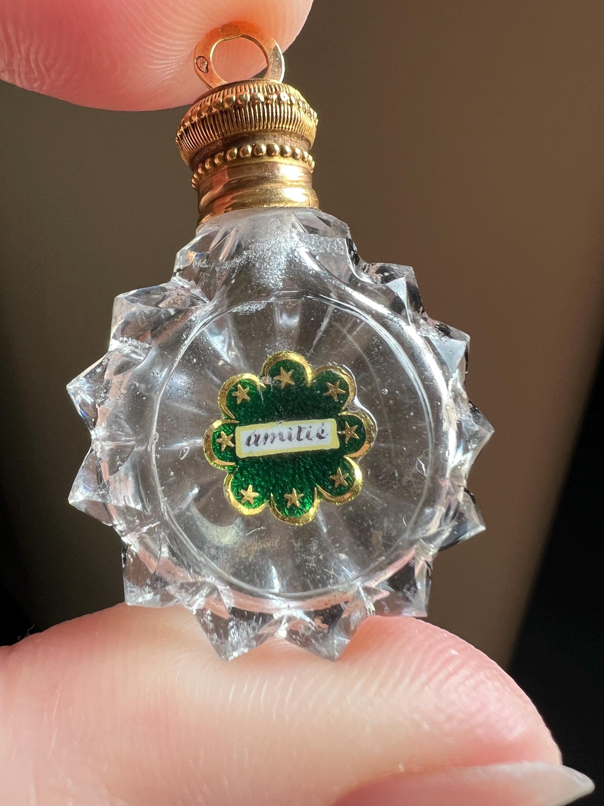 AMITIE Friendship Antique GEORGIAN Era 18k Gold Glass Perfume PENDANT French Chatelaine Vinaigrette Scent Bottle Green Ornate Shaker Locket