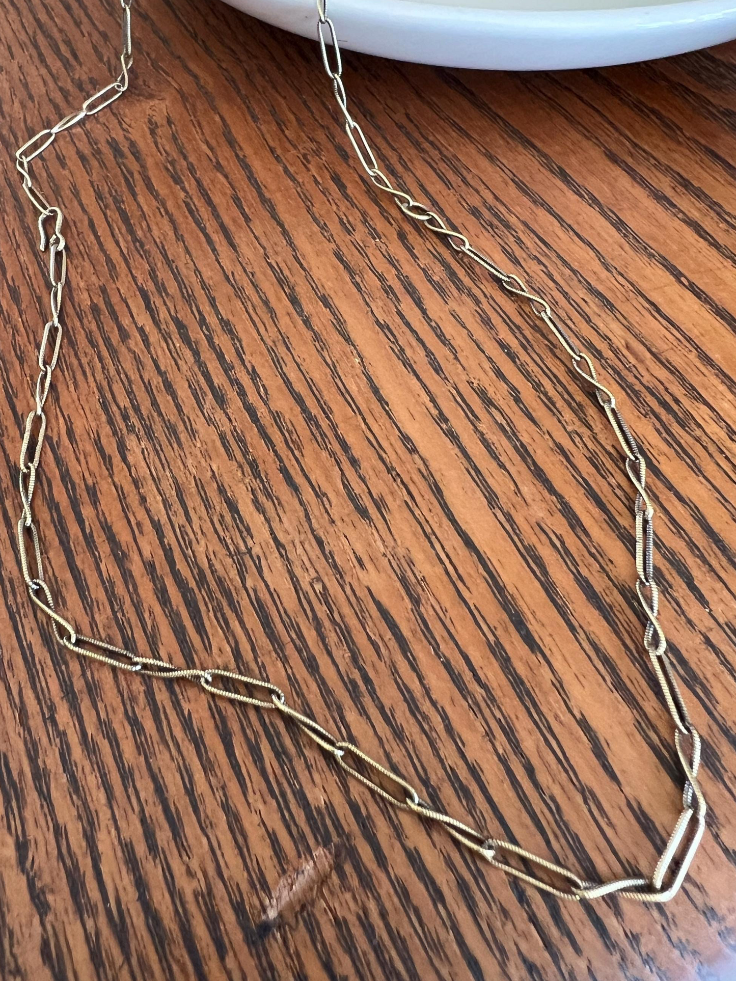 Antique VICTORIAN Ribbed Link Paperclip Twist Chain 14k Gold Layering Warm Unique Link Old Hook Clasp Pendant Holder
