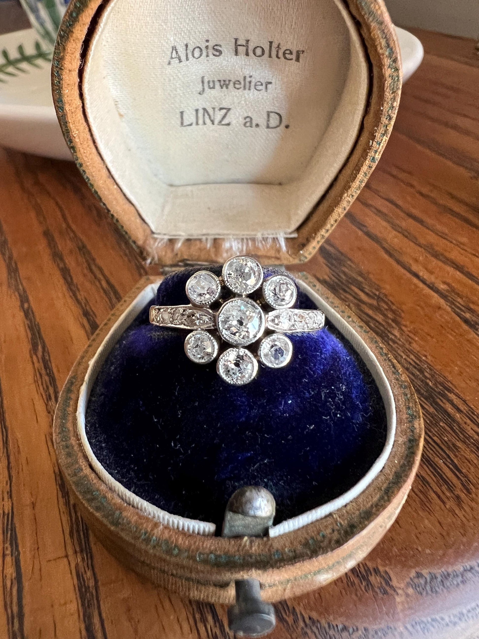 Unique 1 Carat Antique Rose & Old Mine Cut DIAMOND Seven Stone Cluster Ring 18k White Gold French Art Deco Bezel Set Halo OmC 1Ctw Tdw