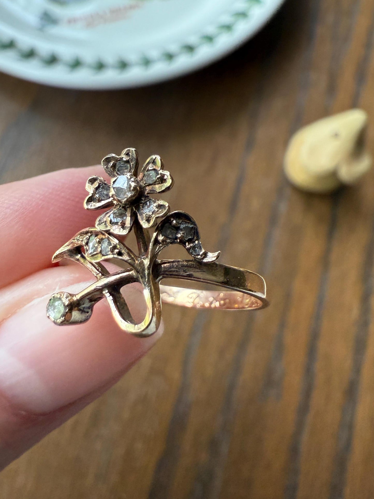 The Antique 25 Year Anniversary Ring DATED 1911 FLOWER Daisy Forget Me Not Rose Cut DIAMOND Petals Leaves Figural Jugenstil Art Nouveau Gift