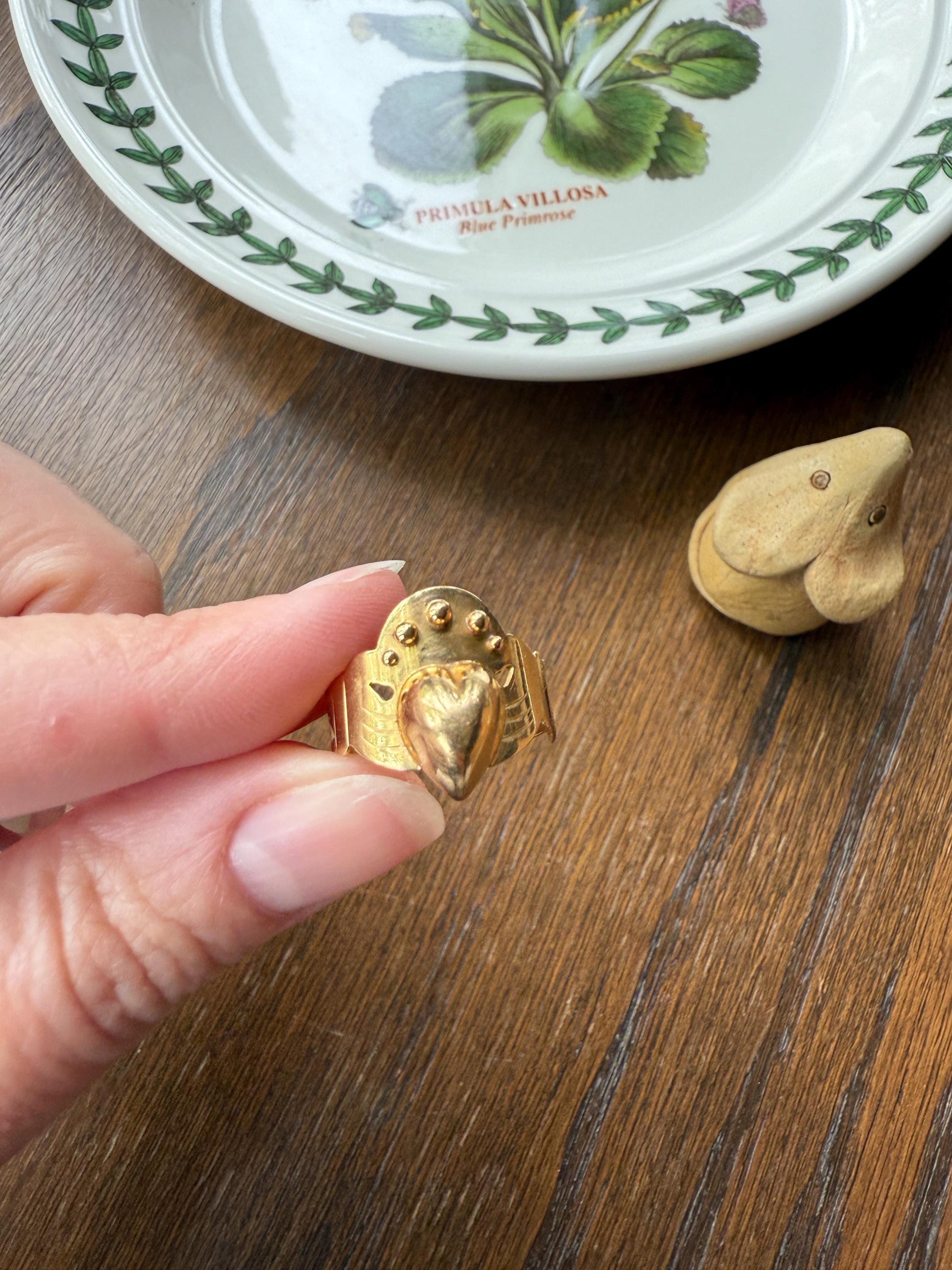 Antique Crowned Puffy Heart Bague de Foi French Regional Ring Fede Hands Ball Rivets 18k GOLD Folk Victorian Wide Band Love Figural Gift