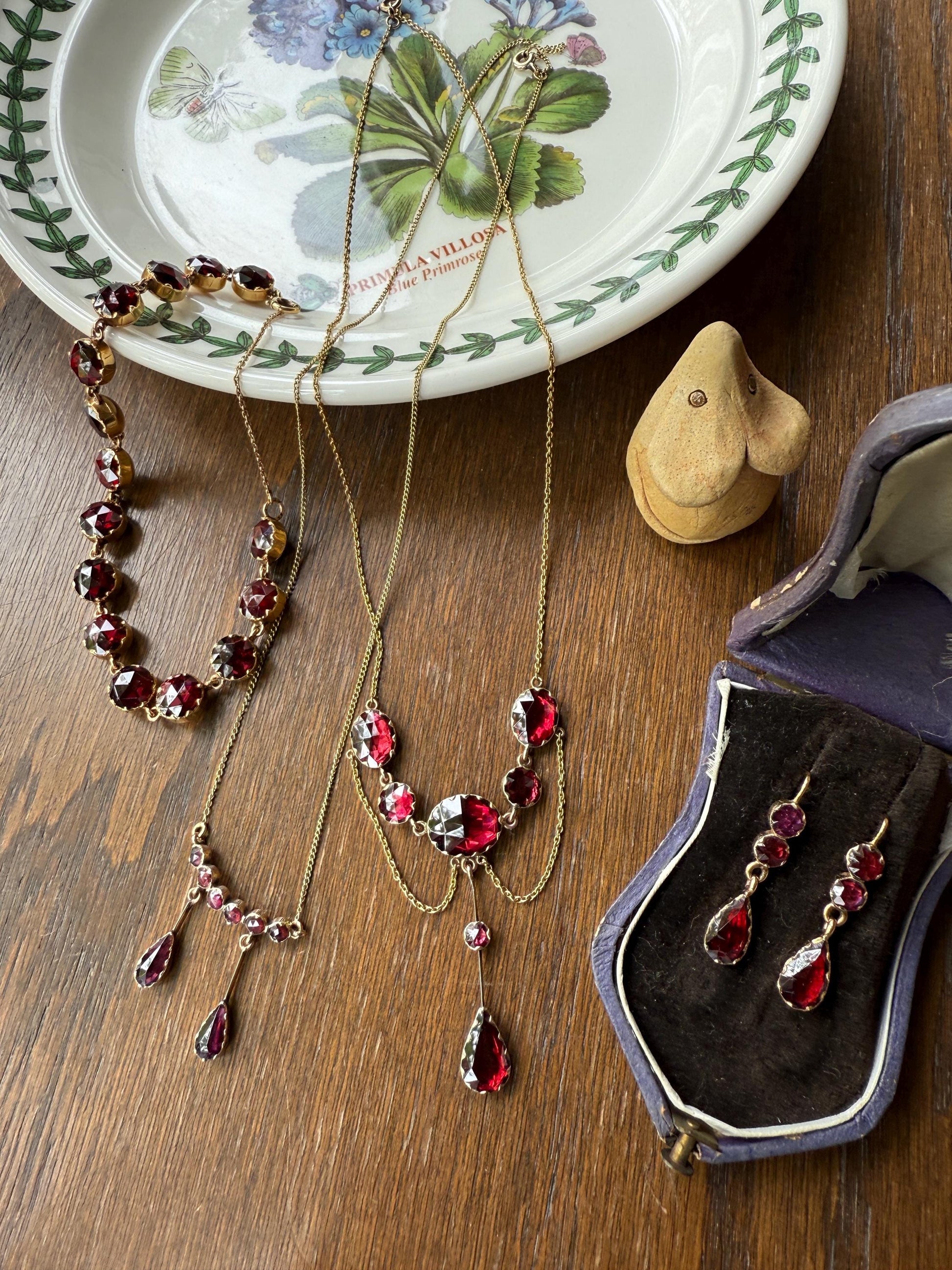 Vintage French PERPIGNAN GARNET Riviere Eternity Bracelet 18k Gold Bezel Set Rose Cut Closed Back Almandine Glowing Raspberry Wine Love Gift