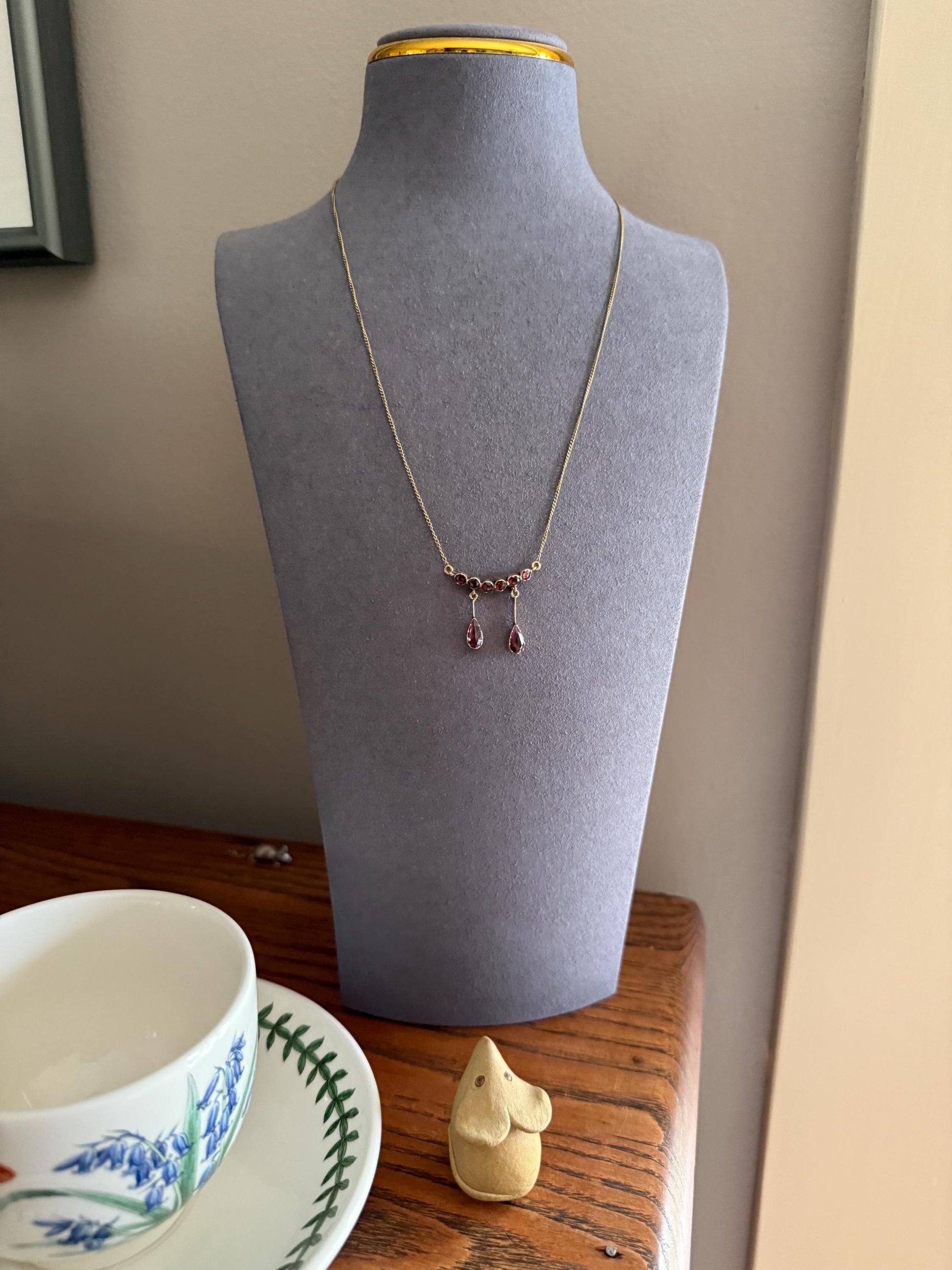 Daintier Victorian Curved Perpignan GARNET Negligee Necklace Chain Teardrop Dangle Pendants 18k Gold Rose Cut Closed Back Almandine Glowing