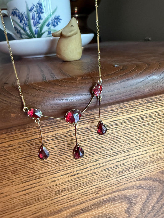 Perpignan GARNET Festoon Necklace Drapery Chain 18k Gold Bezel Set Rose Cut Closed Back Almandine Glowing