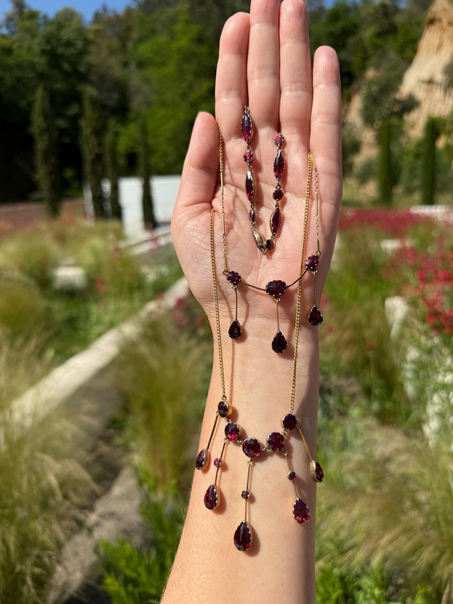 Perpignan GARNET Festoon Necklace Drapery Chain 18k Gold Bezel Set Rose Cut Closed Back Almandine Glowing