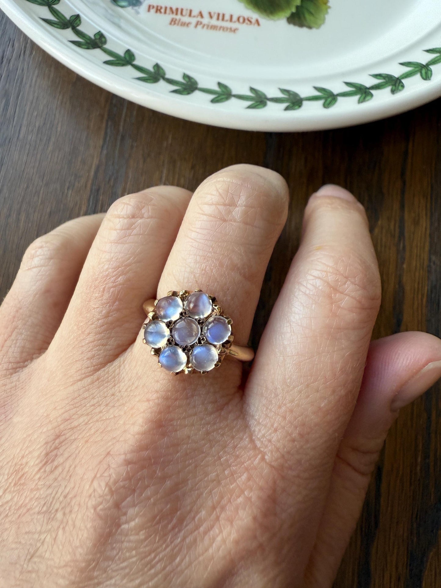 MOONSTONE Daisy Cluster Halo Ring Vintage to Art Deco Antique 14k Gold Seven Stone Blue Flash Chunky Glowing Orbs Unique Romantic Gift Glow