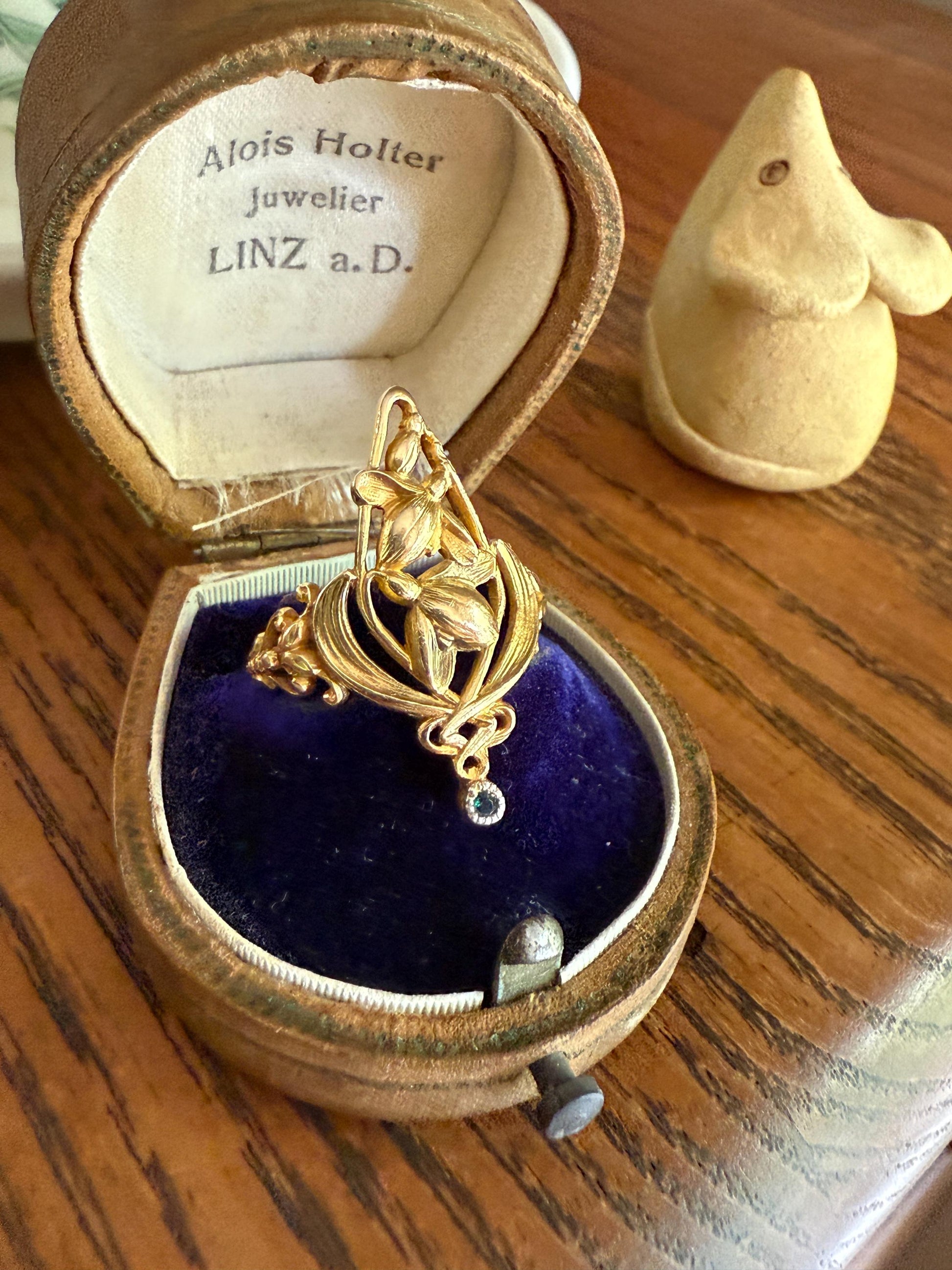 Delicious Floral French Art NOUVEAU Antique Belle Epoque Rose SWIRL Whiplash 18k Gold Ring Snowdrops Crocus Cyclamen Large 1.1" Love Gift