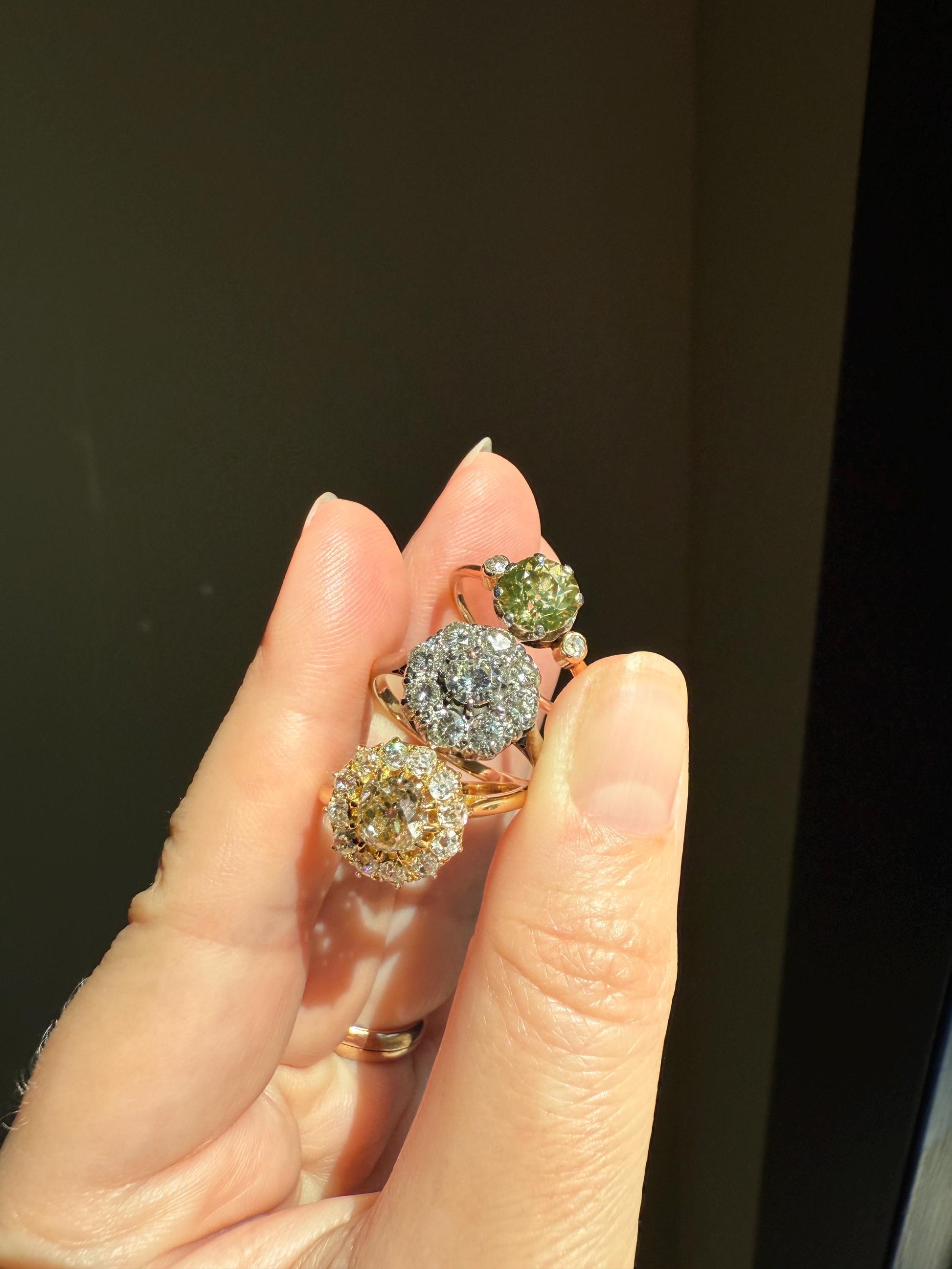Antique Eye Clean Color Change 1.5 Carat Tdw Antique Fancy Champagne Green Yellow Old Mine Cut DIAMOND Solitaire Ring Three Stone 18k Gold